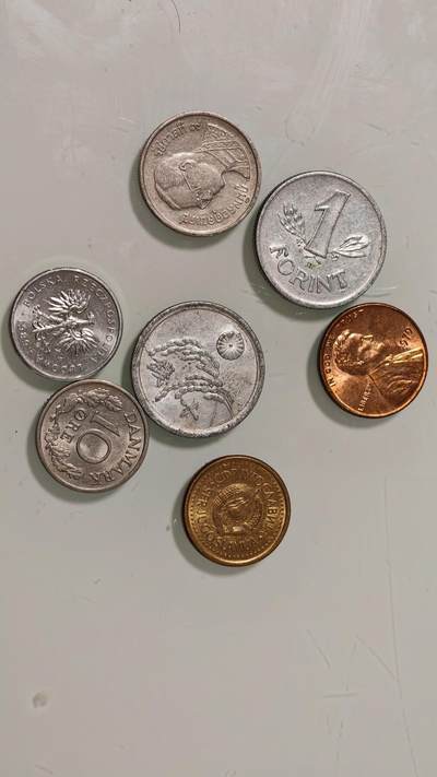 各种杂币 - 外国硬币7枚