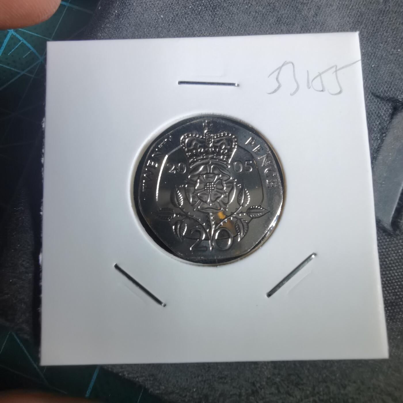 沼泽如烟--第953场 英国2005年20便士