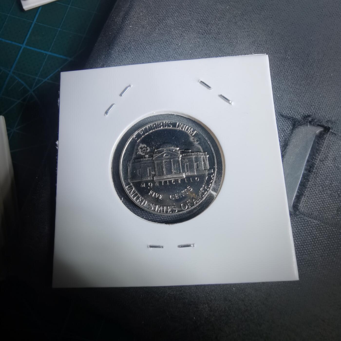 沼泽如烟--第953场 美国1975年五分精制币