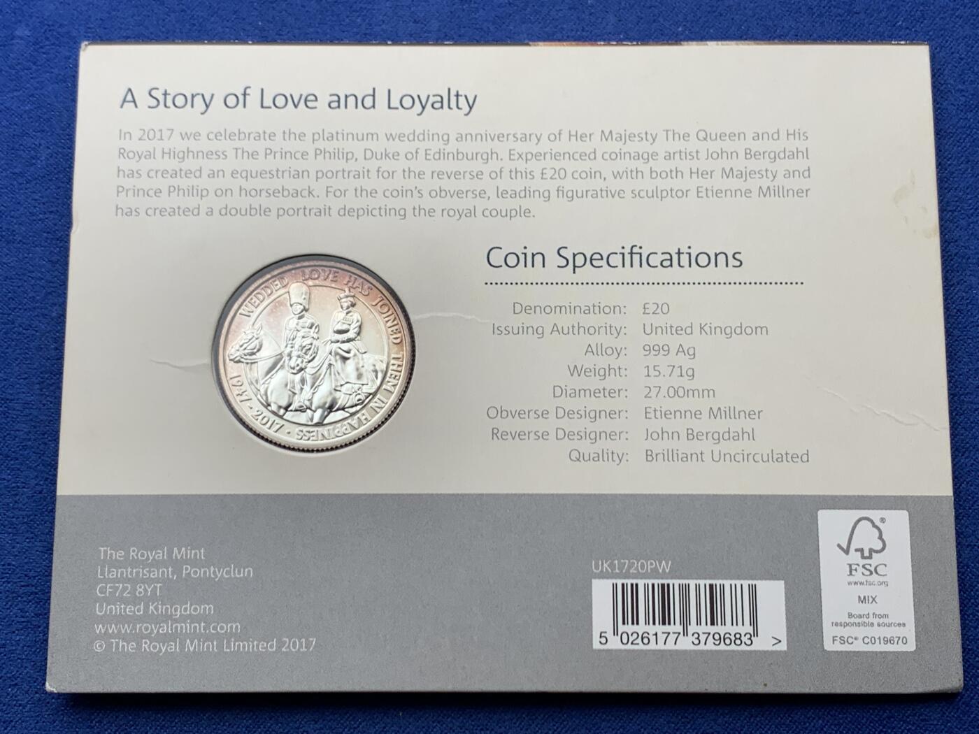 《竞宝斋》第454场 周日，周一 2场连拍 （全场包邮，欢迎送拍） 卡装 英国 2017年女王夫妇70周年铂金婚20英镑 999纯银 15.7克
