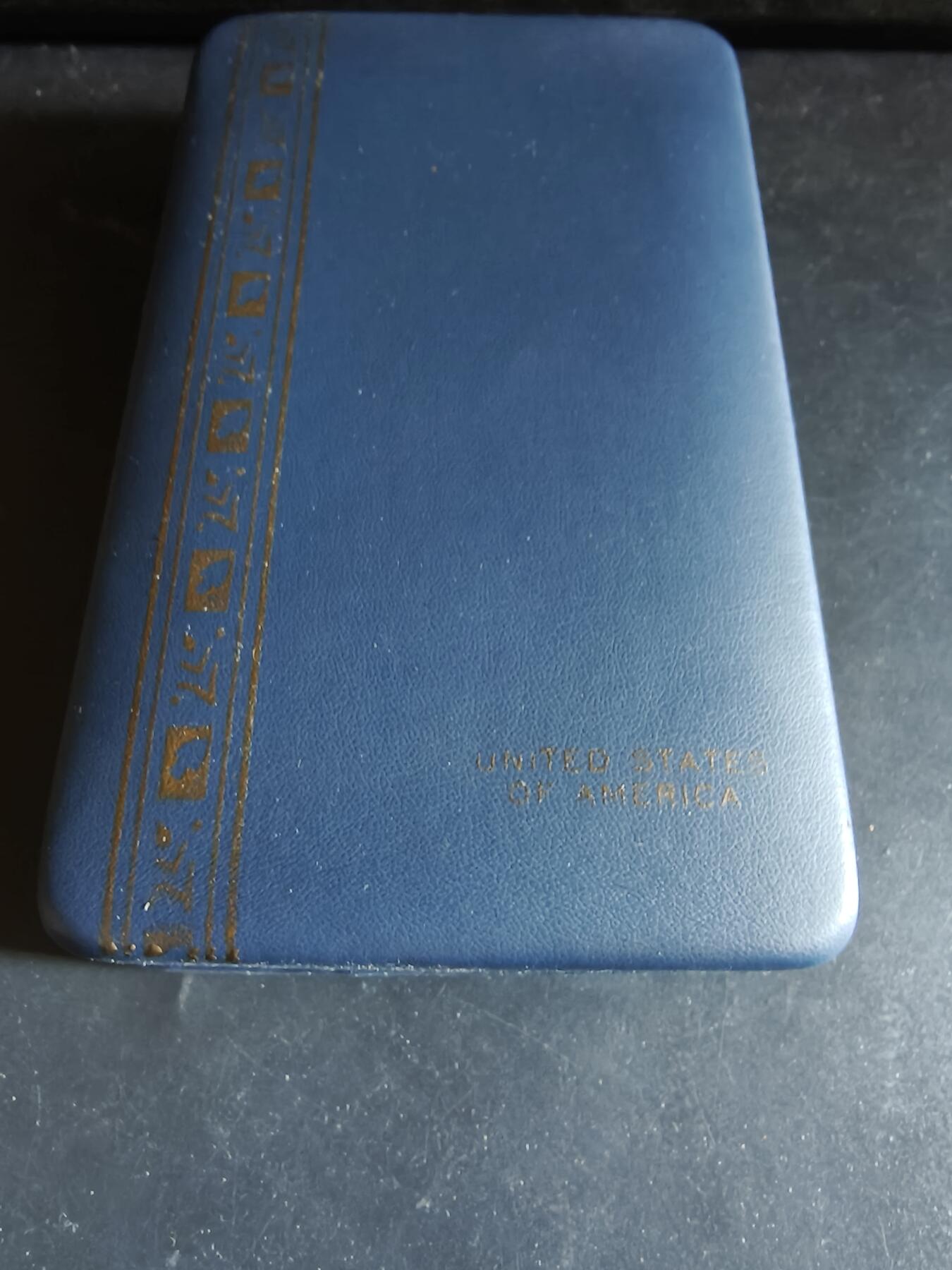 老王徽章第174期 美国紫心勋章    原盒带略