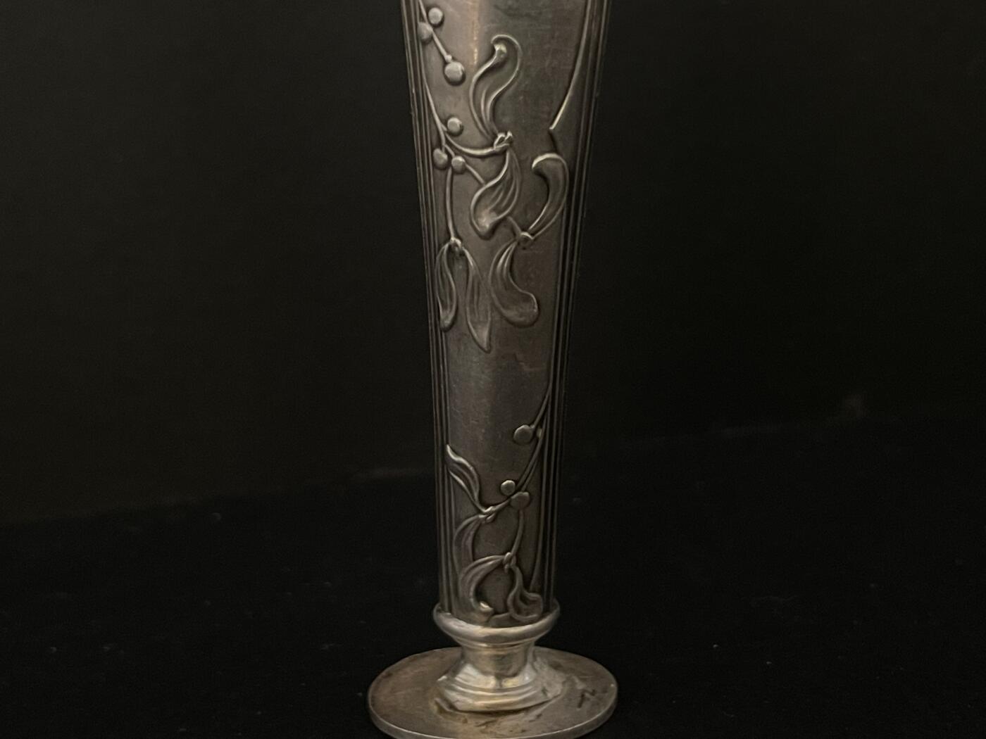 海外回流精品（欧美专场） 欧洲回流19世纪纯银火漆印章，8.3cm，15.1g。