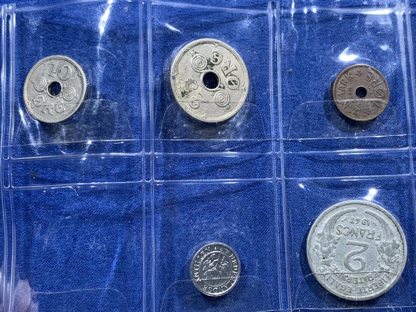 《竞宝斋》第454场 周日，周一 2场连拍 （全场包邮，欢迎送拍） 14枚一组 世界各国钱币