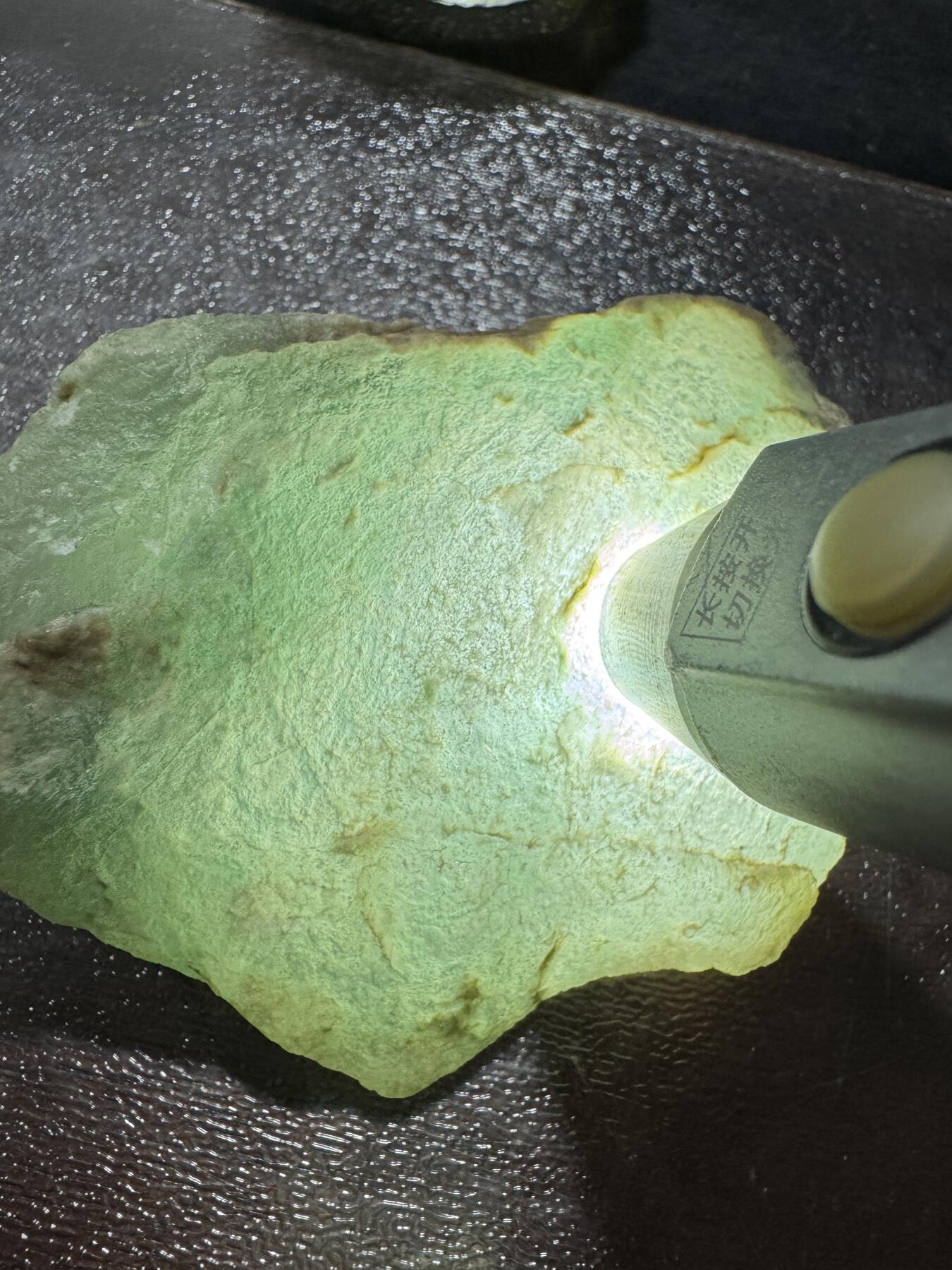 缅甸翡翠原石莫西沙