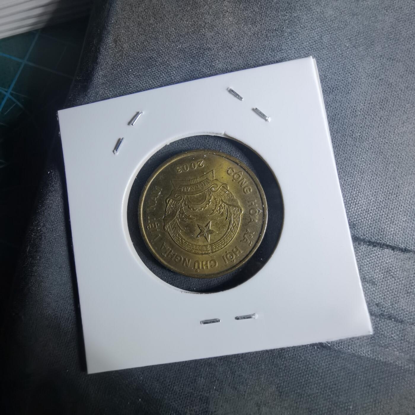 沼泽如烟--第953场 越南2003年2000盾