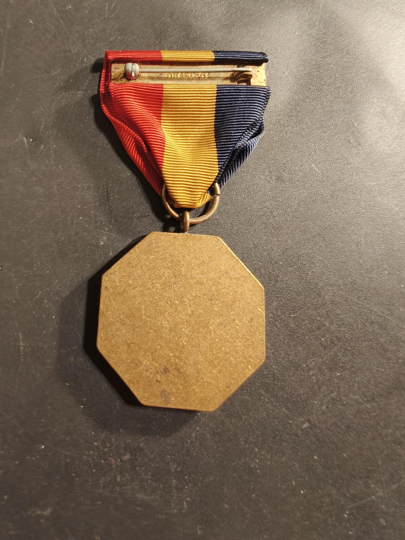 老王徽章第174期