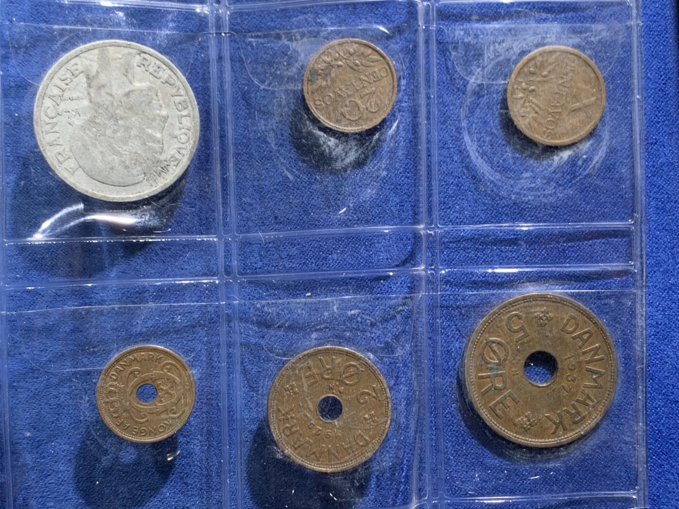 《竞宝斋》第454场 周日，周一 2场连拍 （全场包邮，欢迎送拍） 14枚一组 世界各国钱币