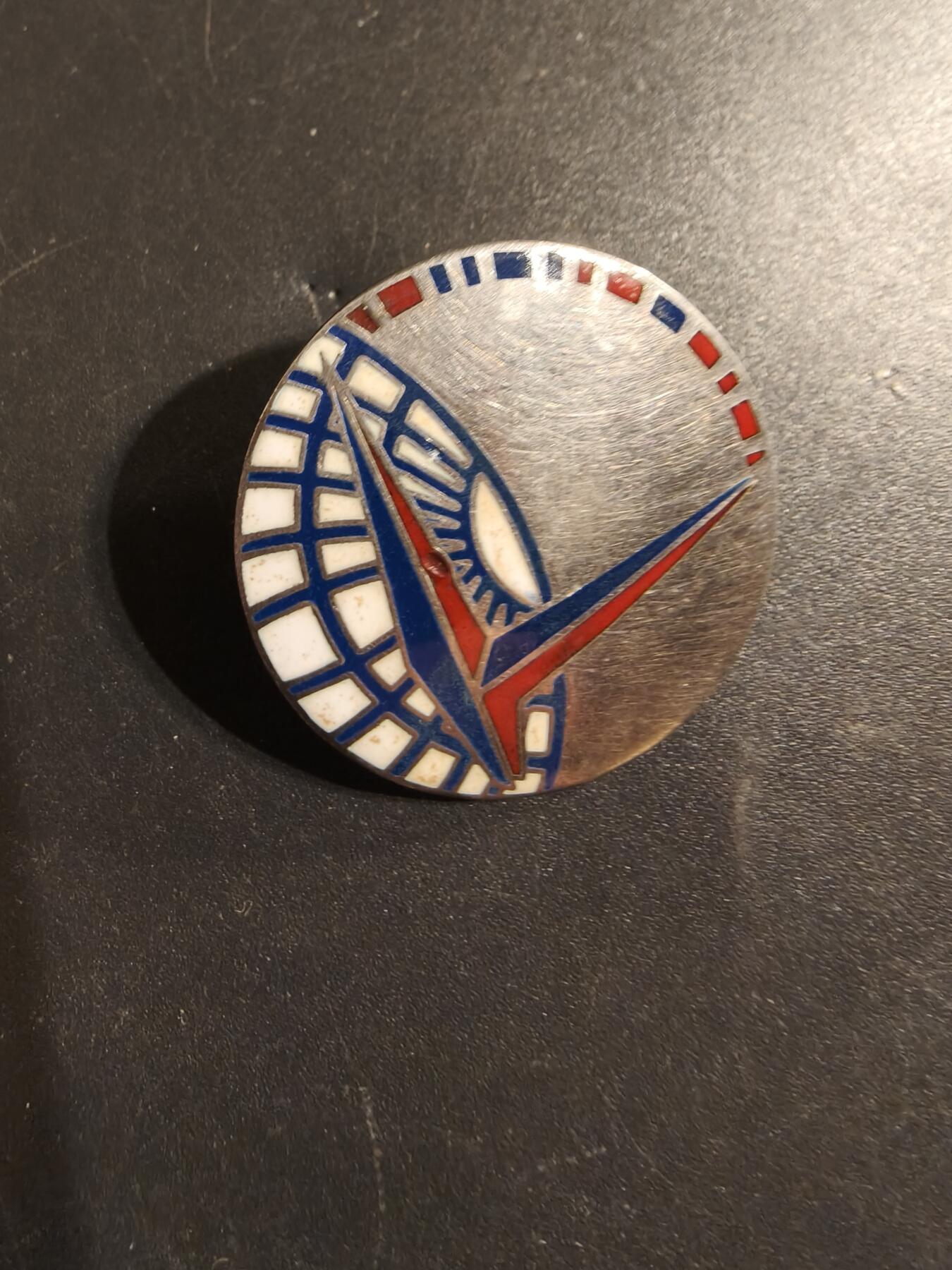 老王徽章第174期 美国陆军航空兵空中运输司令部证章    驼峰航线飞行员的来源    二战时期横针版   925银    华盛顿珠宝商造