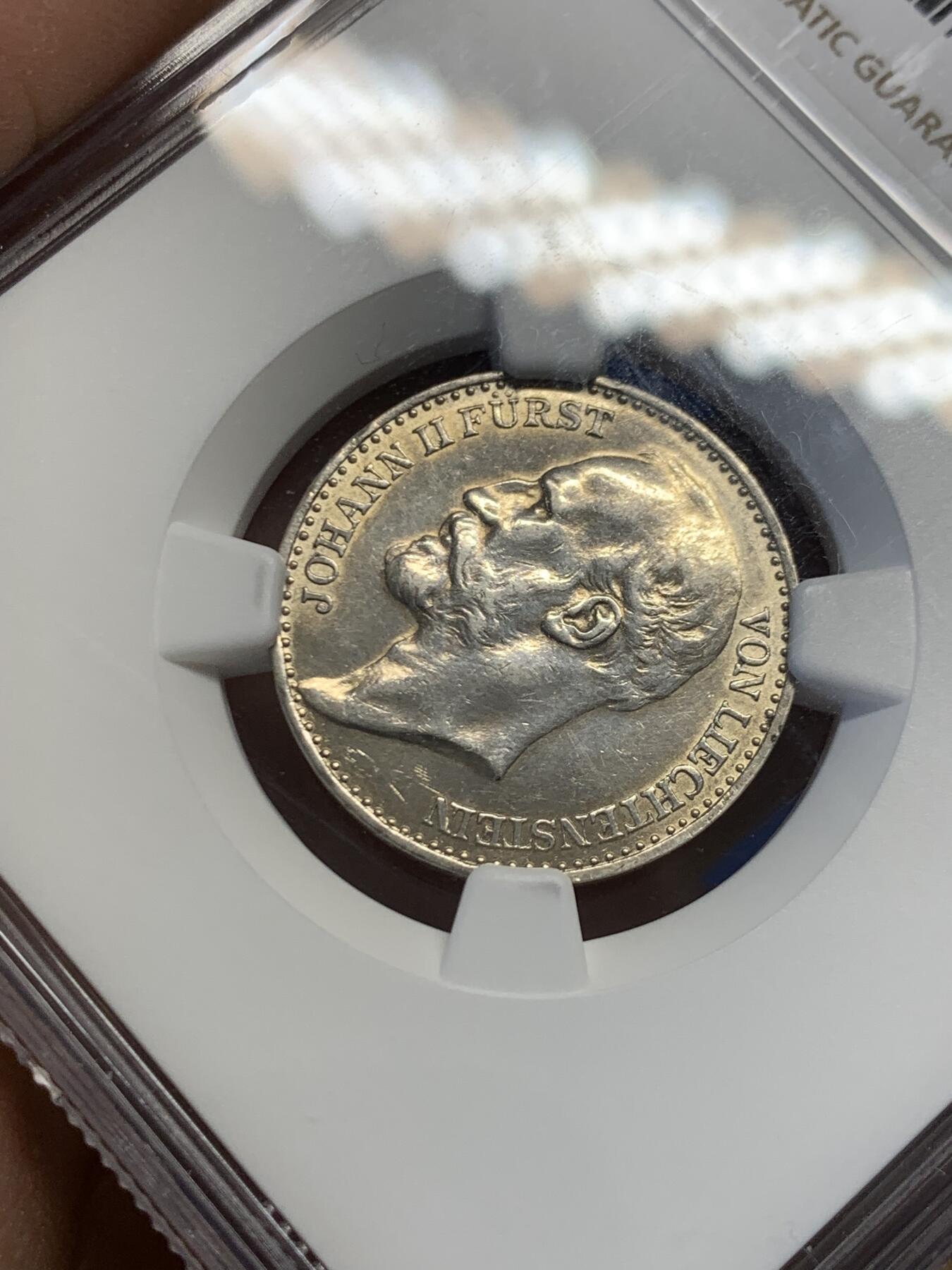 《竞宝斋》第454场 周日，周一 2场连拍 （全场包邮，欢迎送拍） NGC UNC 列支登士登 1915年 约翰二世 1克朗银币 发行量75000枚 品相不错