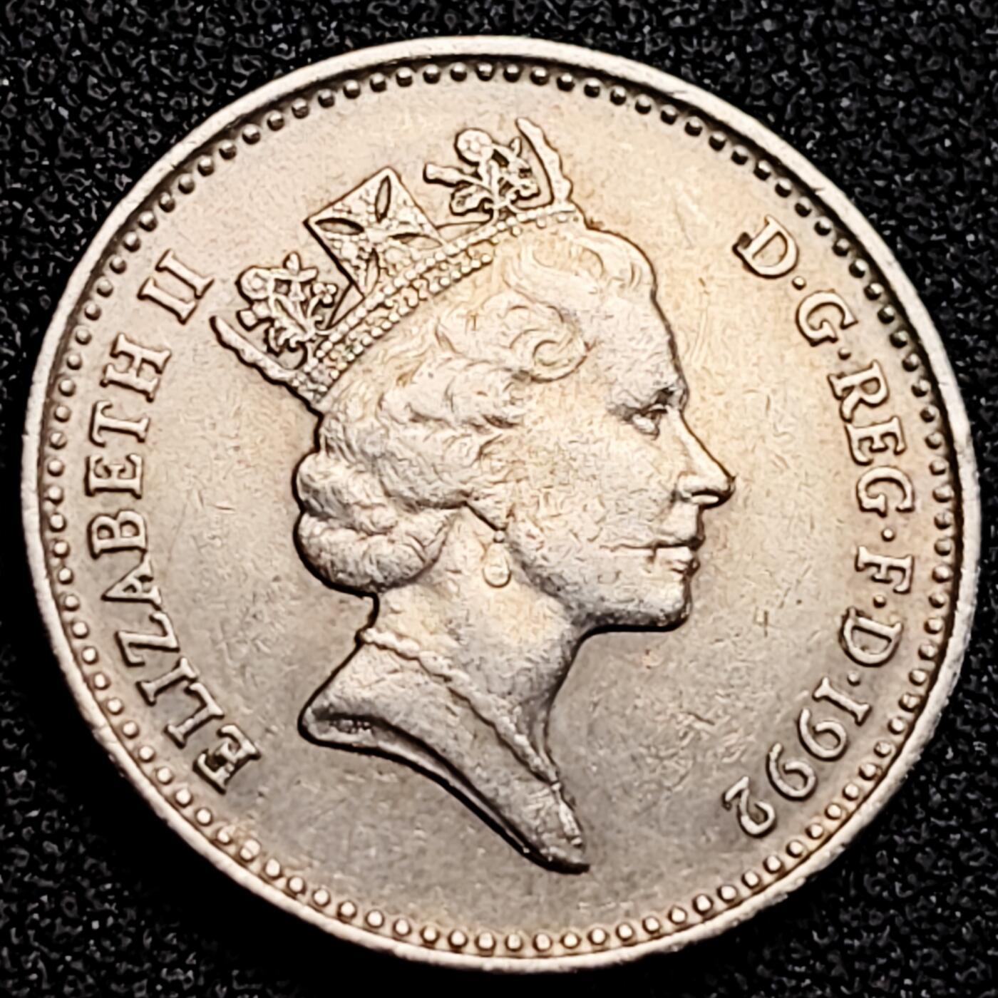 泉币菌-第162场- 新年第五场 精品福利场 英国 10便士镍铜硬币 1992 24.5mm  狮子 