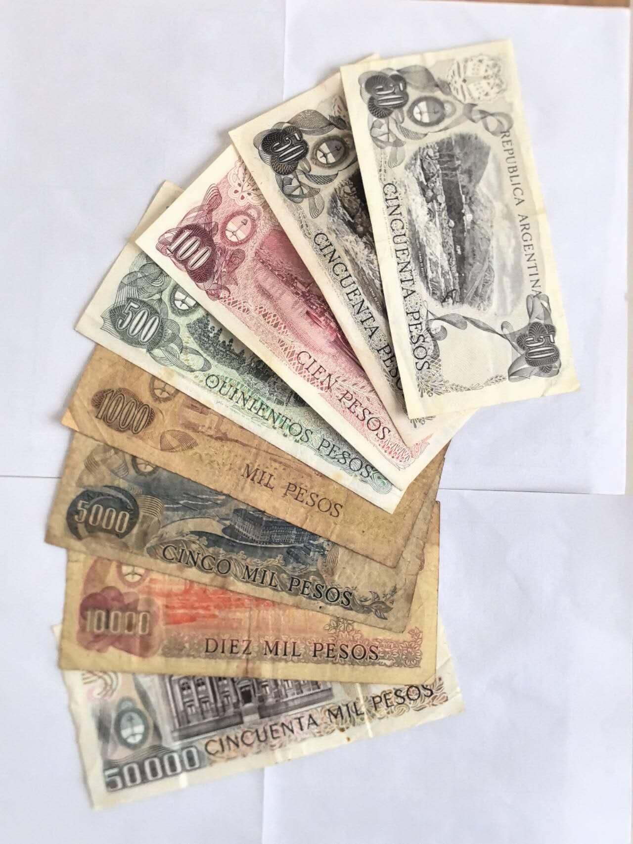 各国外币第107期 无佣金 阿根廷50－5万比索8张