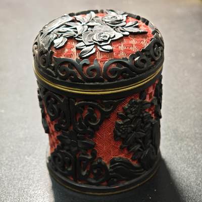 【德藏】世界币章拍卖第160期 - 回流 铜胎漆器雕刻茶叶罐 直径约：85mm；高约101.6mm；重约：330g