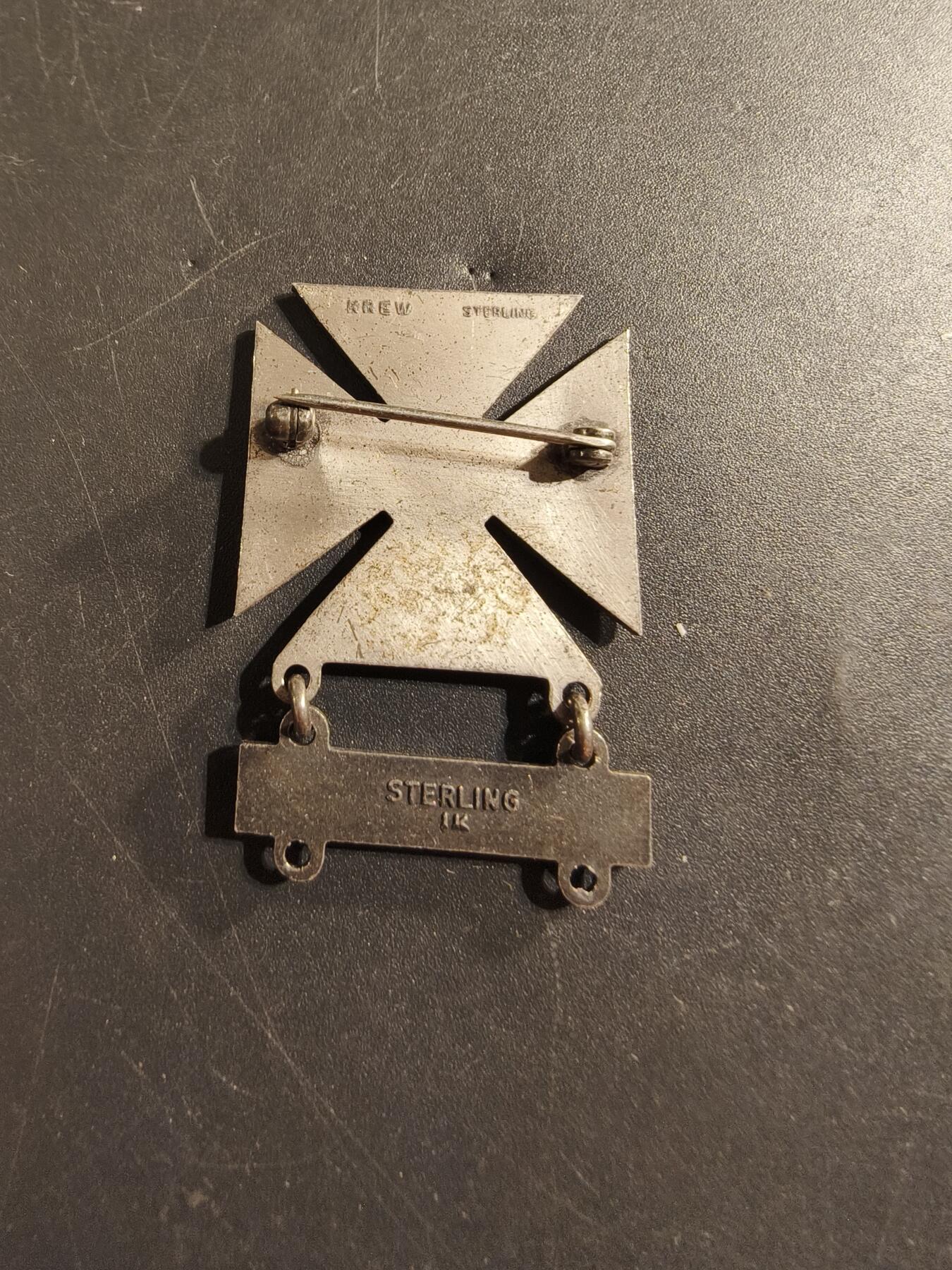 老王徽章第174期 美国陆军神射手技能章   二战时期横针版   925银   少见导弹勋条    11g   