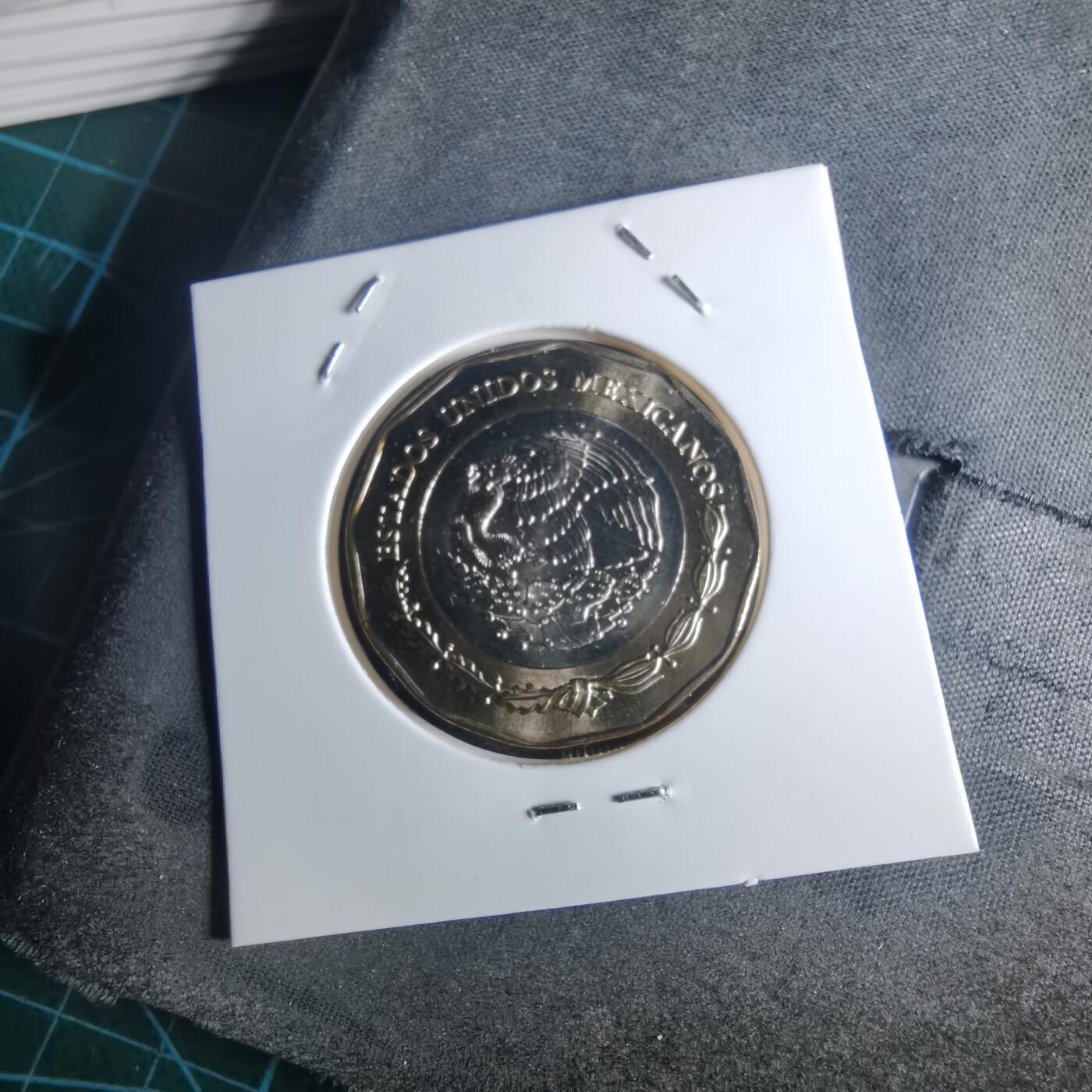 沼泽如烟--第953场 墨西哥2023年20比索纪念币