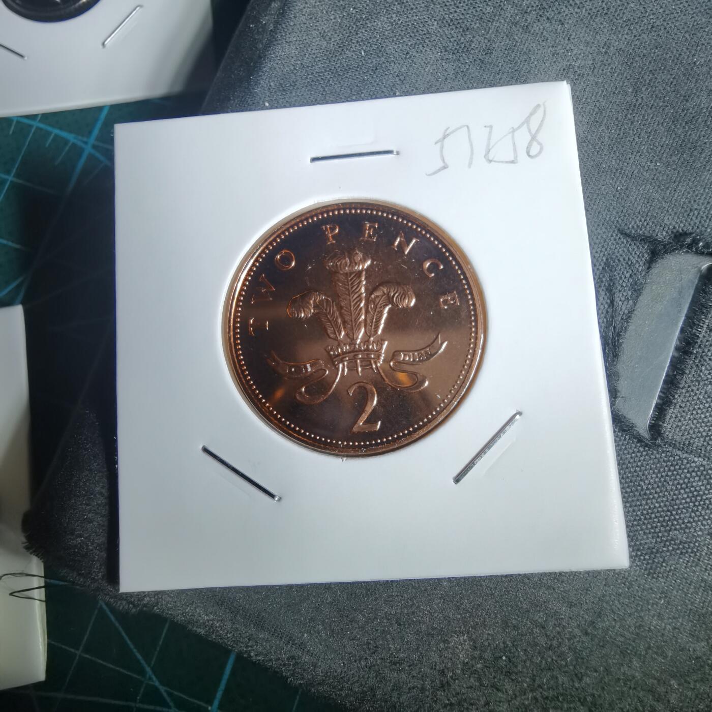 沼泽如烟--第953场 英国2005年2便士