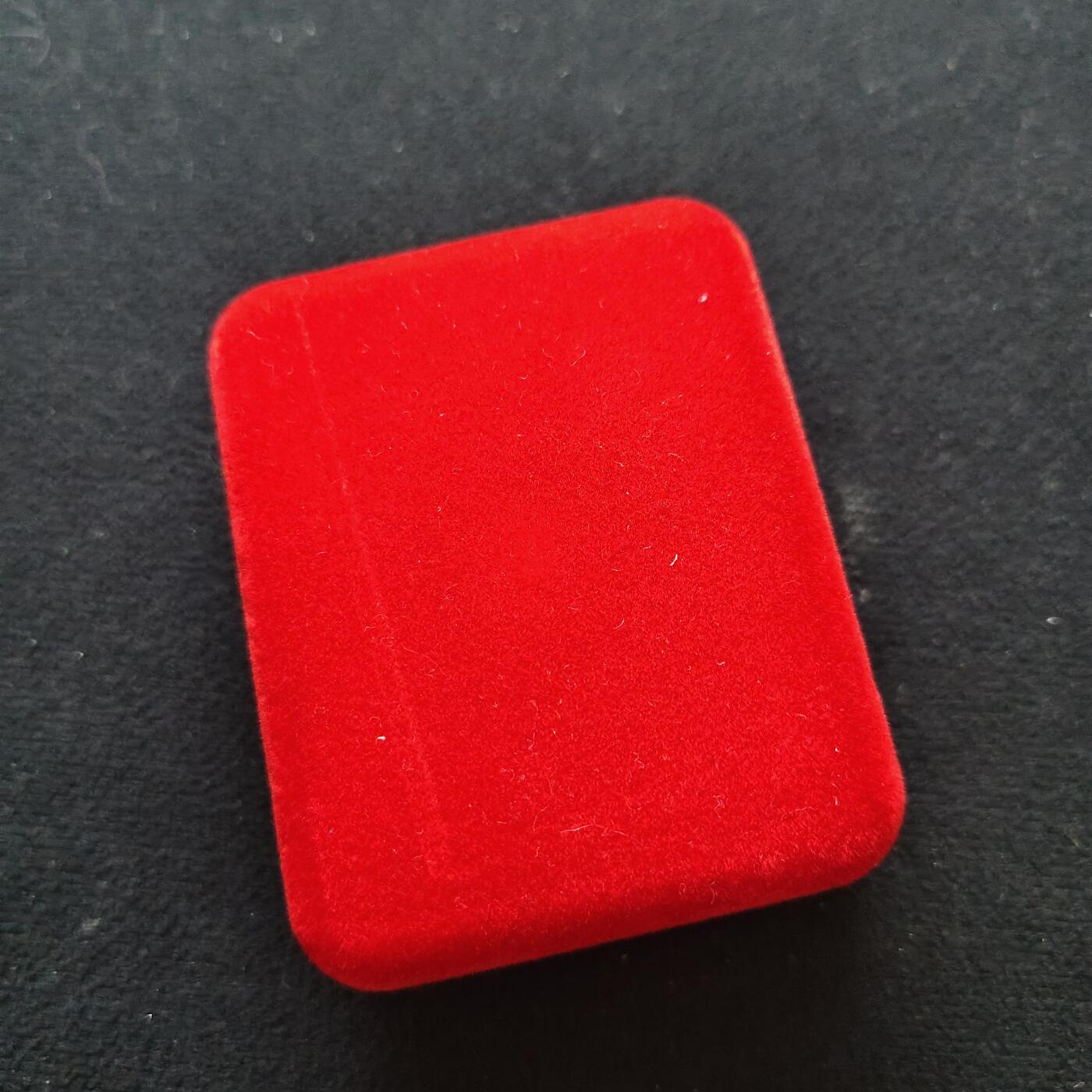 【全场包邮】纯粹捡漏拍493场 【镶嵌金】澳大利亚1997年1元翠鸟1盎司999纯银镶嵌纯金熊猫克朗型纪念银币-盒证全【纯银31.1克纯银价约560元（按18元银价折算）+纯金0.5克纯金价约500元（按1000元金价折算）】