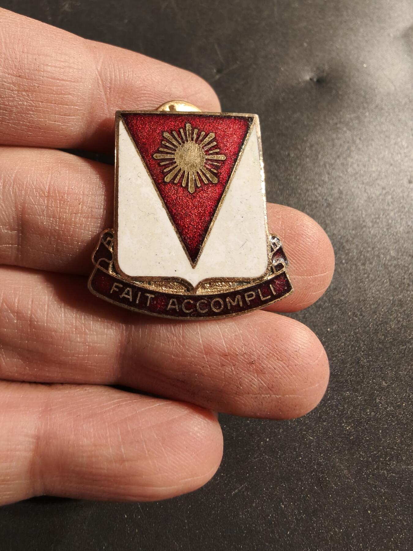 老王徽章第174期 美国陆军第79工兵营证章    铜质珐琅