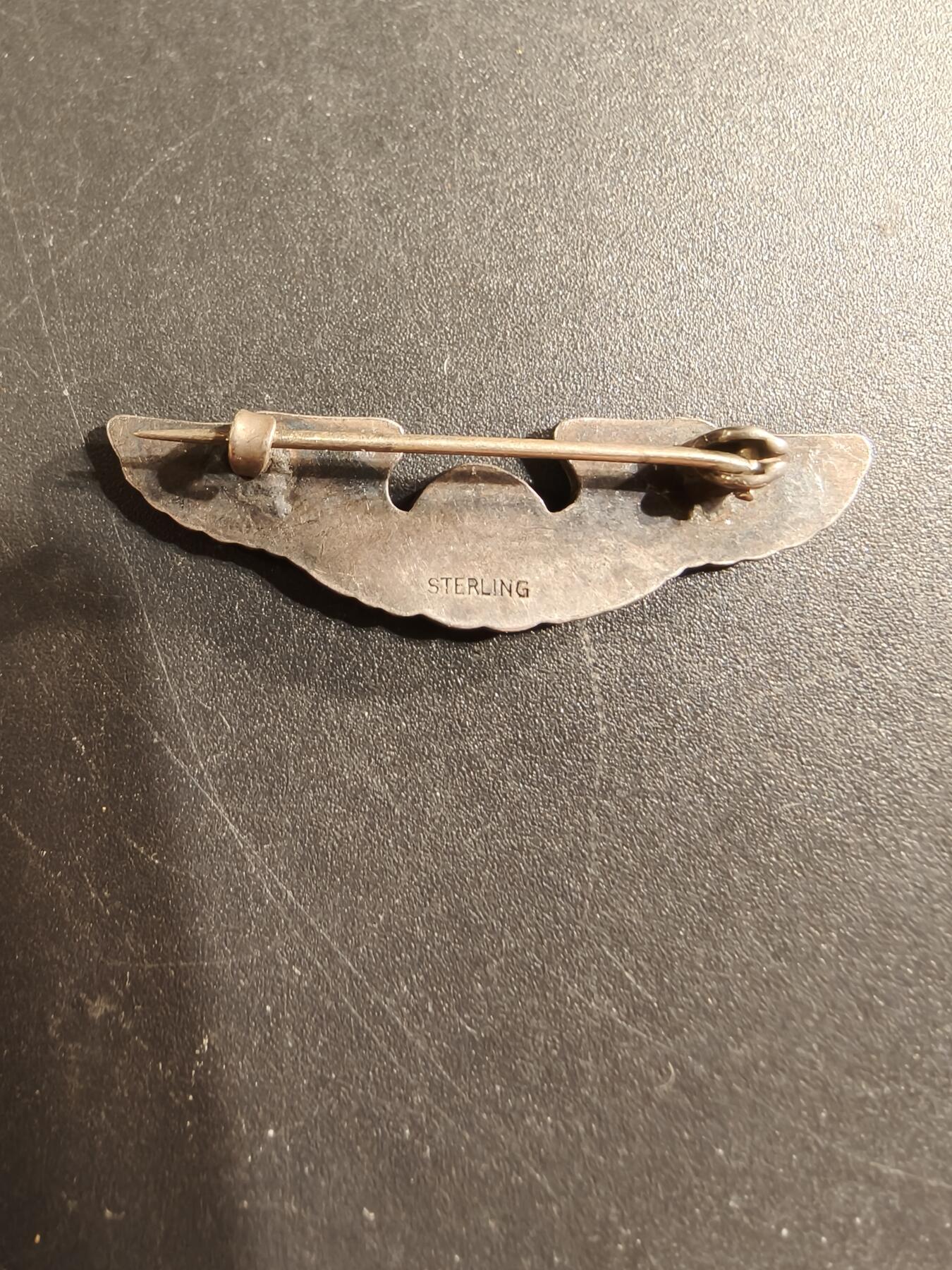 老王徽章第174期 美国二战陆军航空兵飞行员技能章    925银    二战时期横针版   1.5英寸