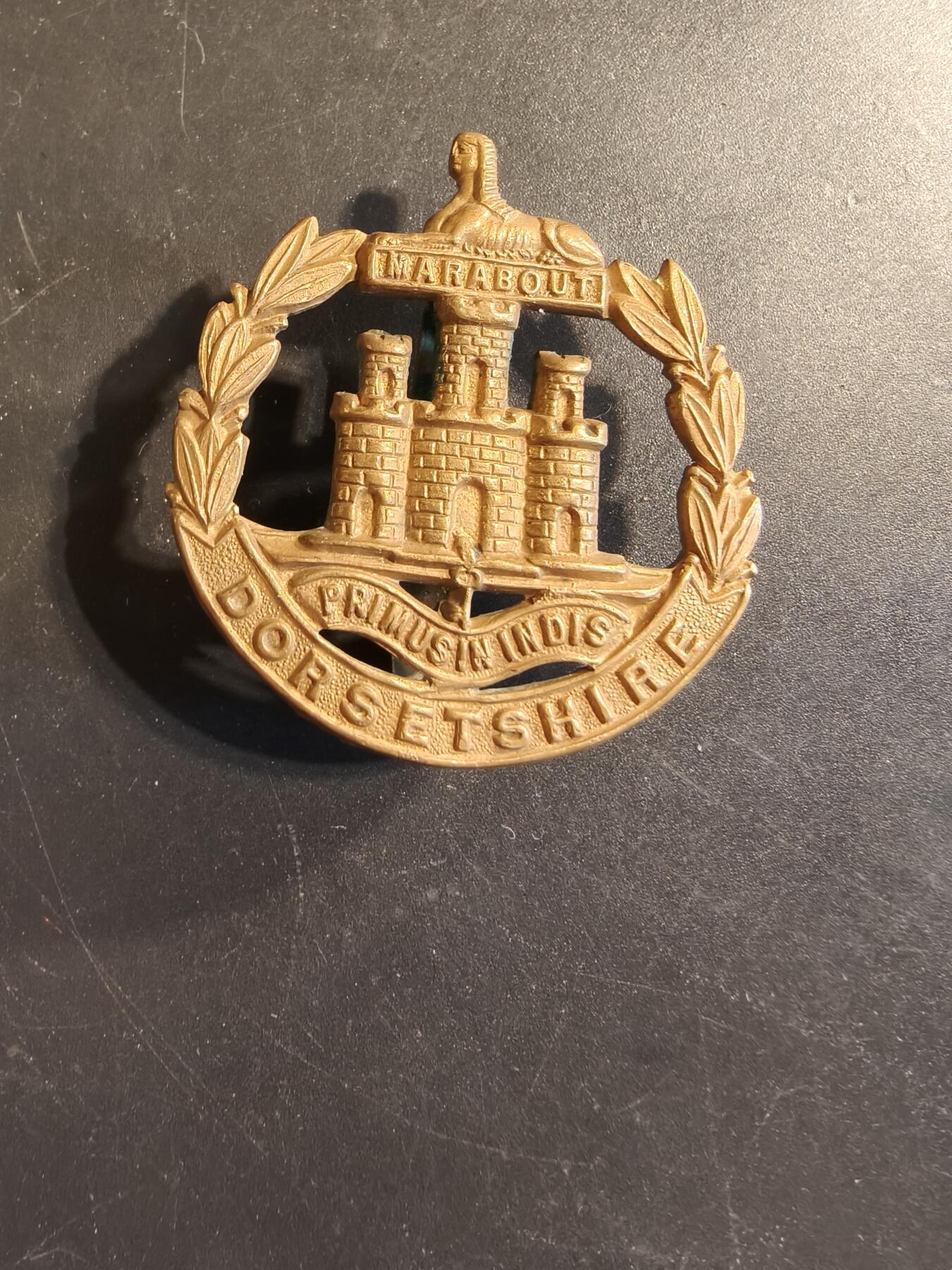 老王徽章第174期 英国多赛特步兵团帽徽    一战时期