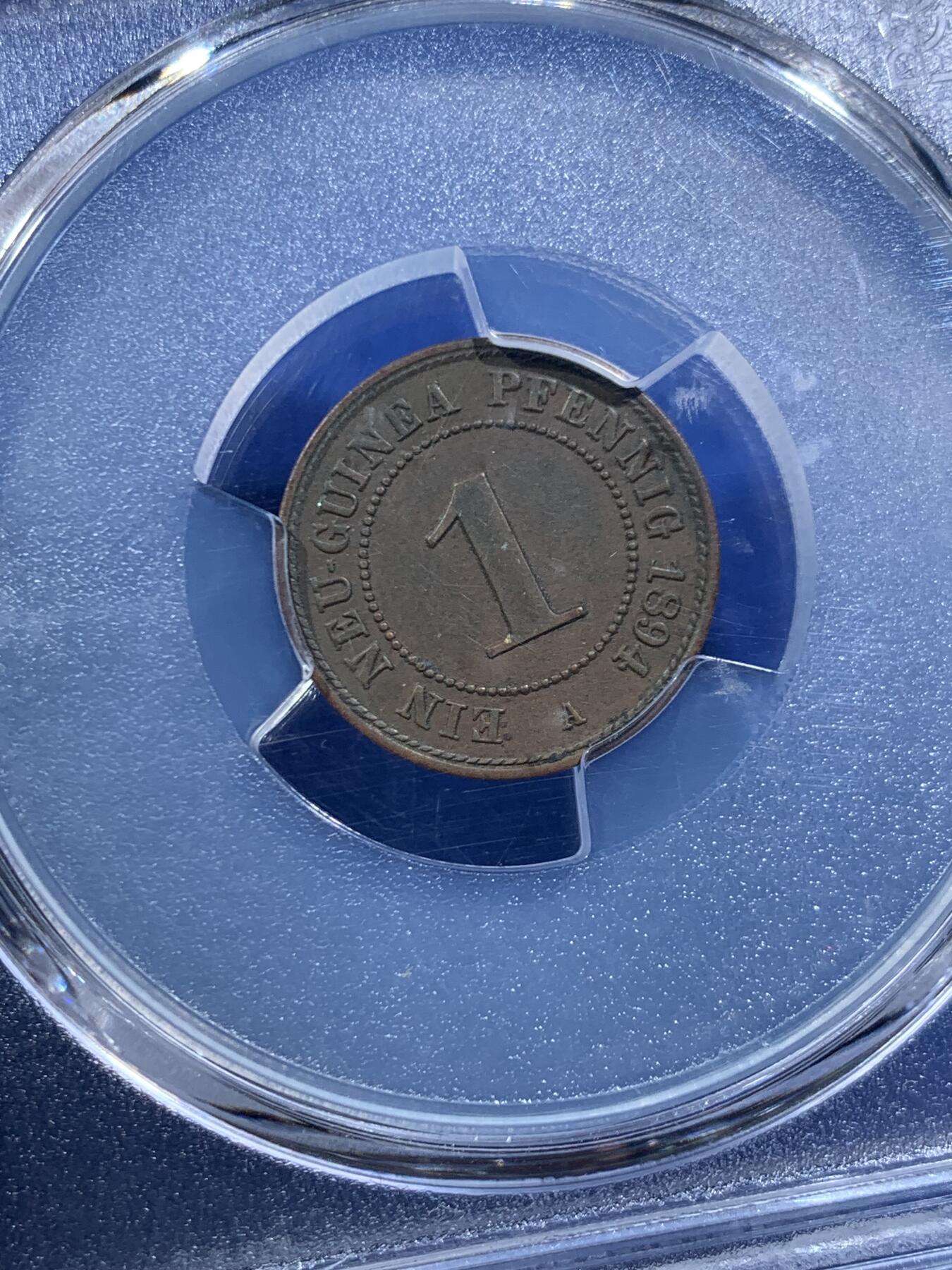 《竞宝斋》第454场 周日，周一 2场连拍 （全场包邮，欢迎送拍） PCGS AU58 德属新几内亚 1894年 1芬尼铜币 德殖的币越来越少