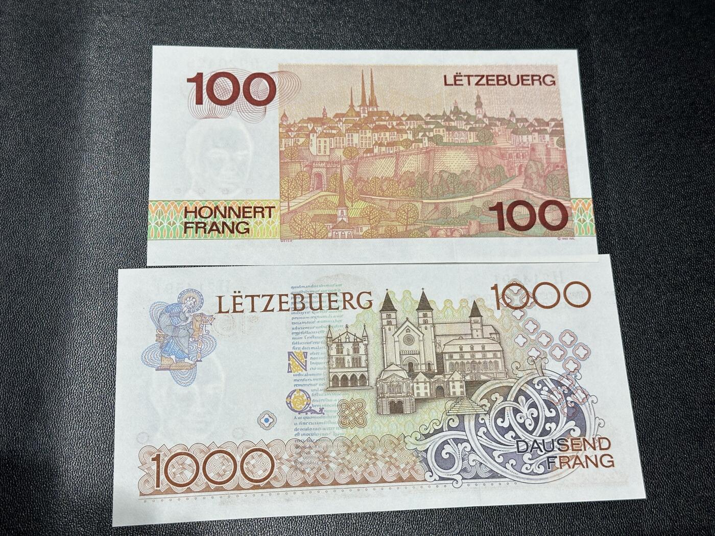 《外钞收藏家》第五百九十九期（畅拍场）（本平台长期征集拍品、欢迎藏友们联系合作）