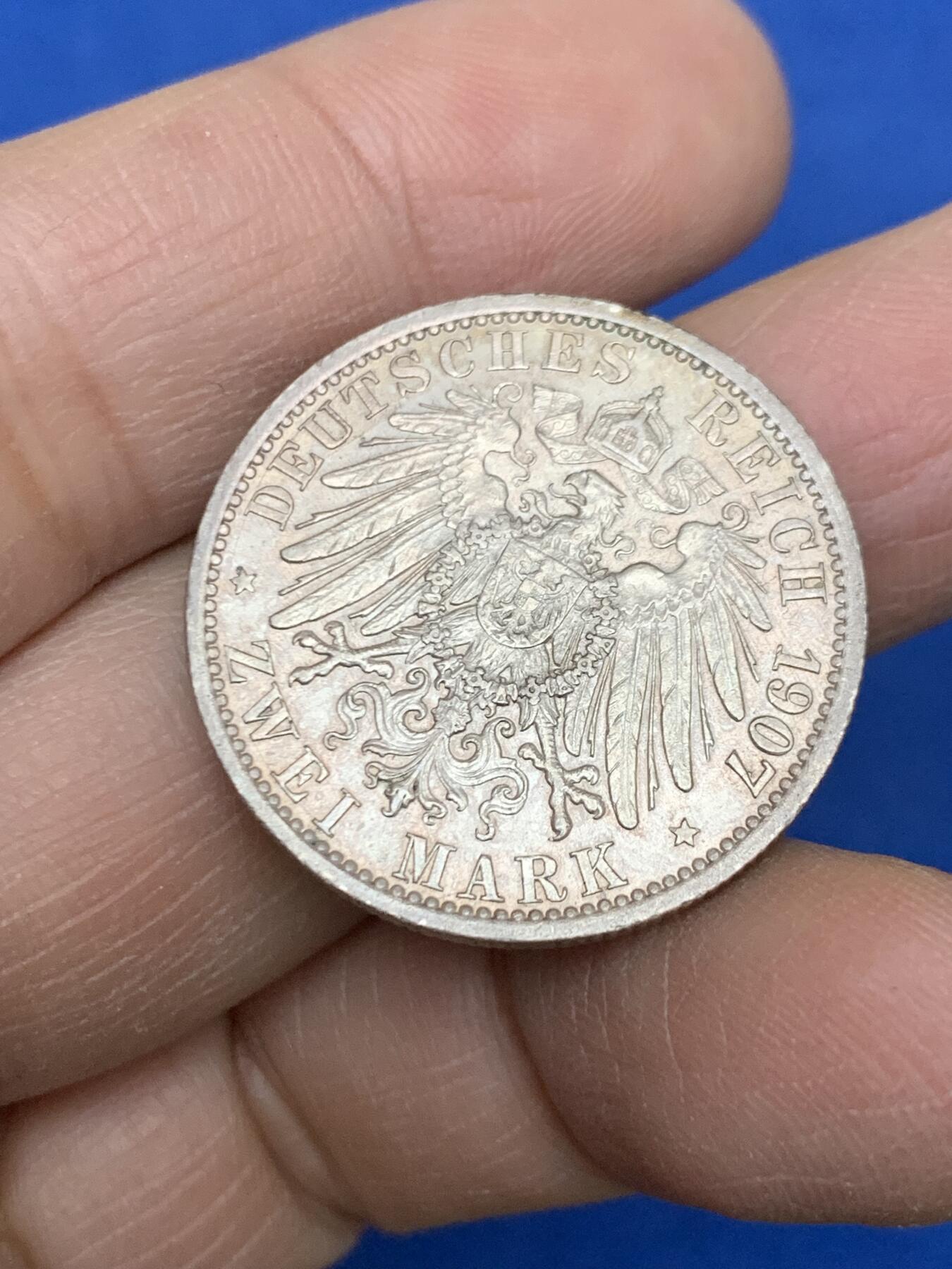 《竞宝斋》第454场 周日，周一 2场连拍 （全场包邮，欢迎送拍） 德国1907年威廉二世2马克 转光好品