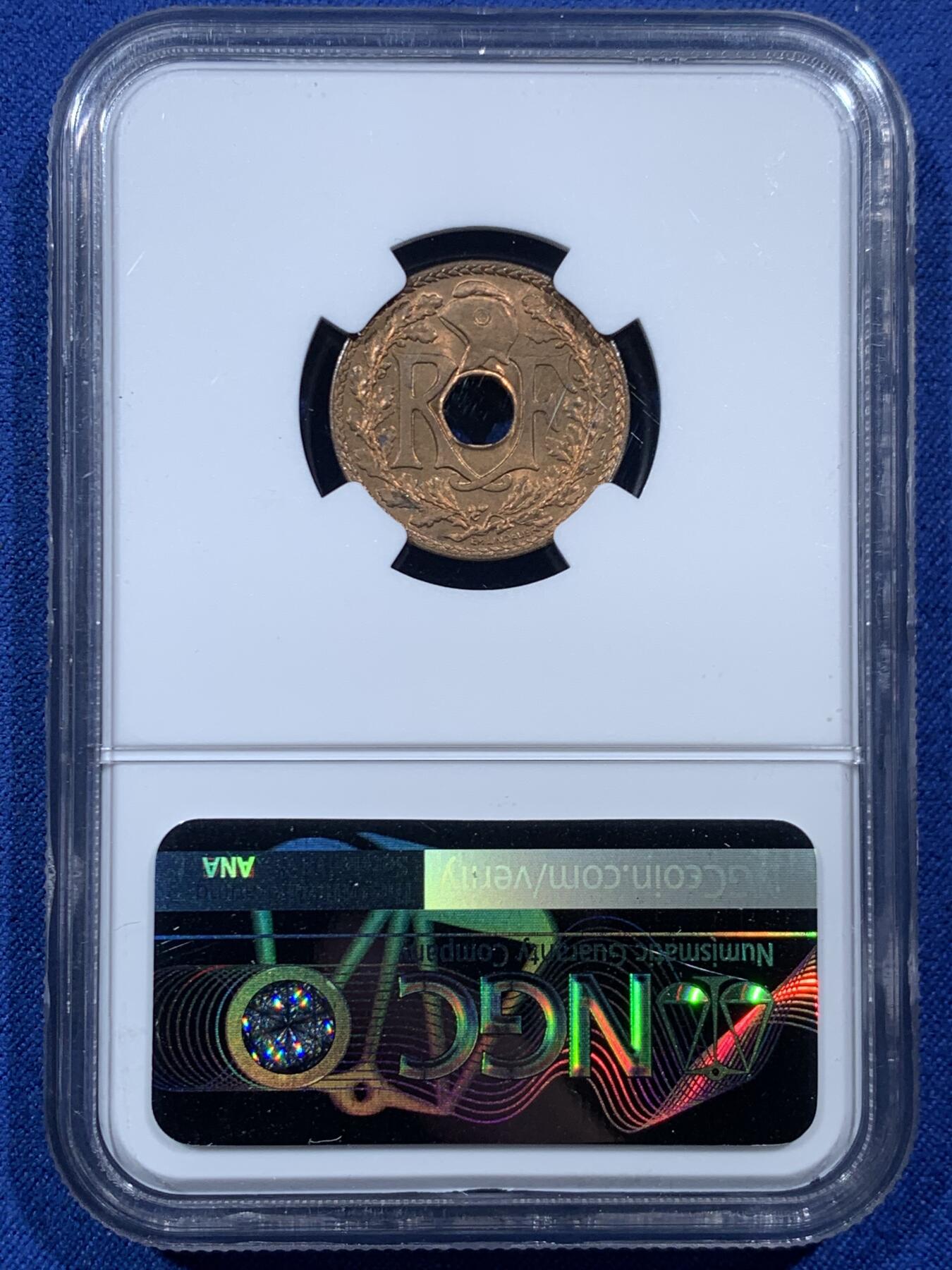 《竞宝斋》第454场 周日，周一 2场连拍 （全场包邮，欢迎送拍） NGC MS65RB 法属印支1936年1/2C铜币 亚军分 更高分仅一枚