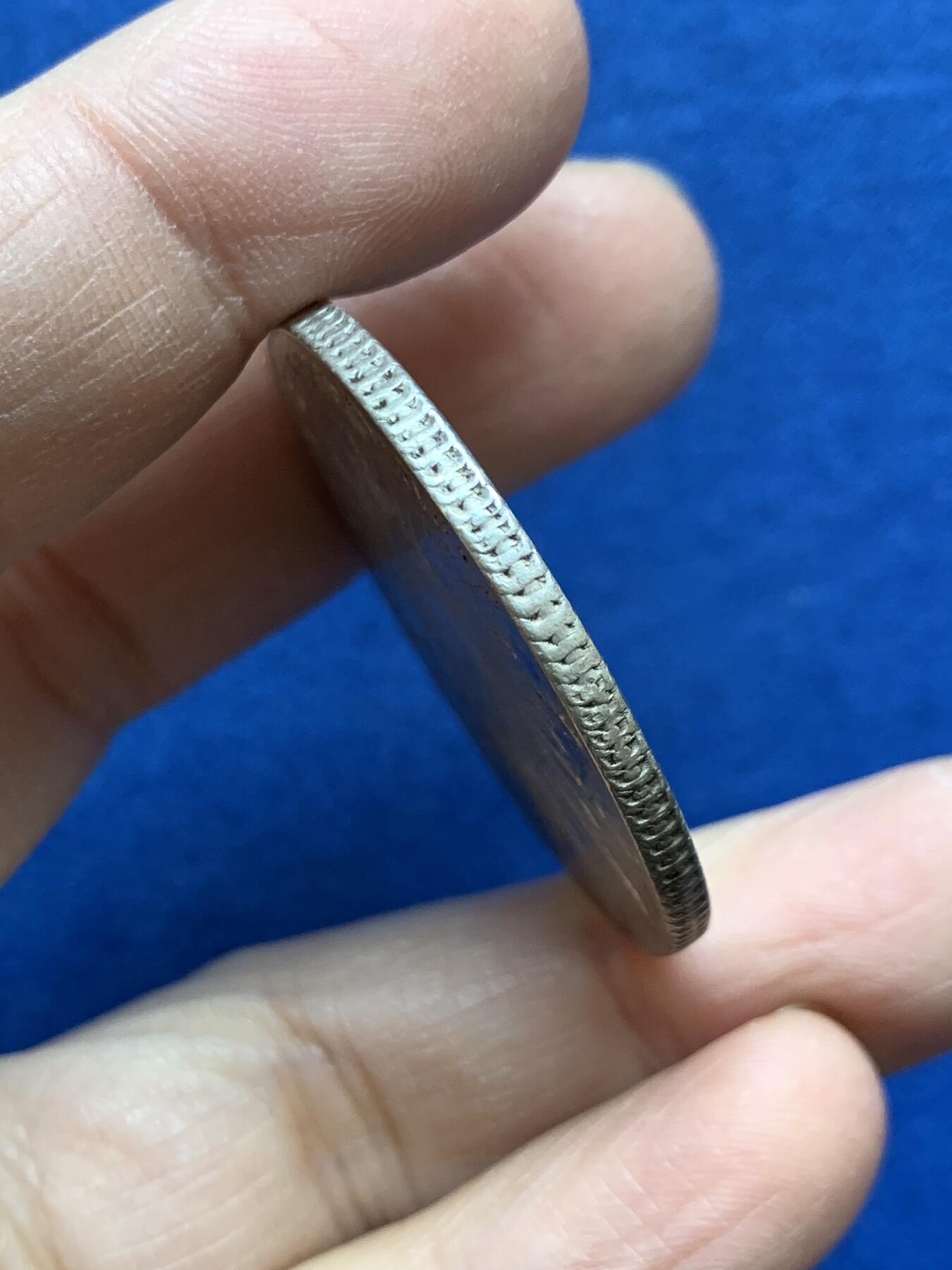 《竞宝斋》第454场 周日，周一 2场连拍 （全场包邮，欢迎送拍） 墨西哥1885 GO RR版 8R鹰洋银币 UNC少见好品