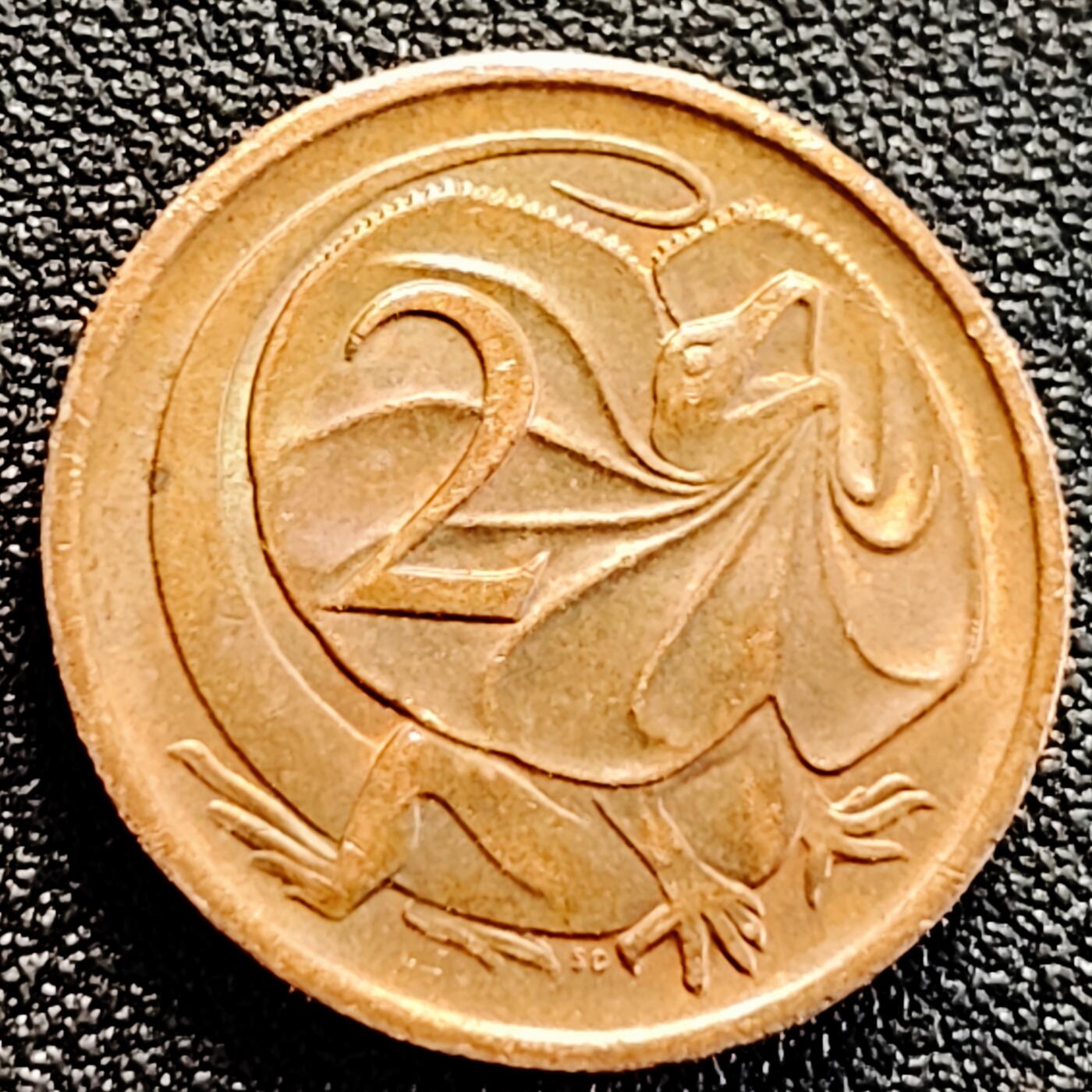 泉币菌-第162场- 新年第五场 精品福利场 21mm澳大利亚伞蜥蜴2分 1981年 青年女王版 