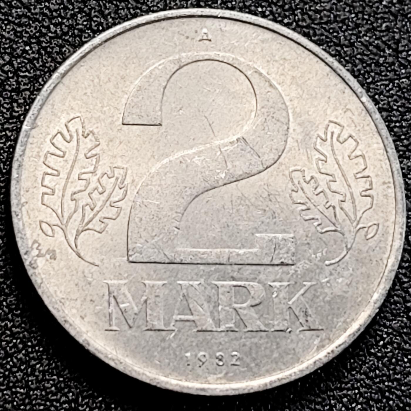 泉币菌-第162场- 新年第五场 精品福利场 原光美品 早期大版铝币 1982年东德 2马克铝币