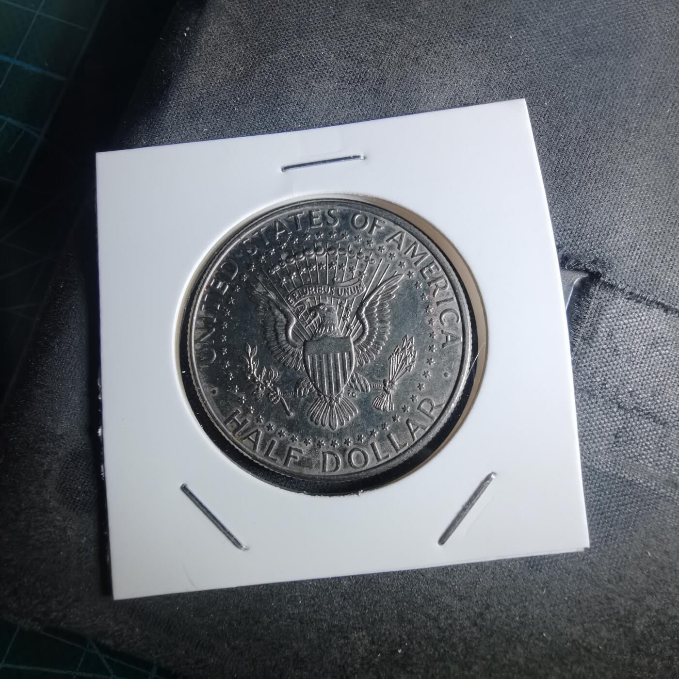 沼泽如烟--第953场 美国半美元彩色贴纸纪念品