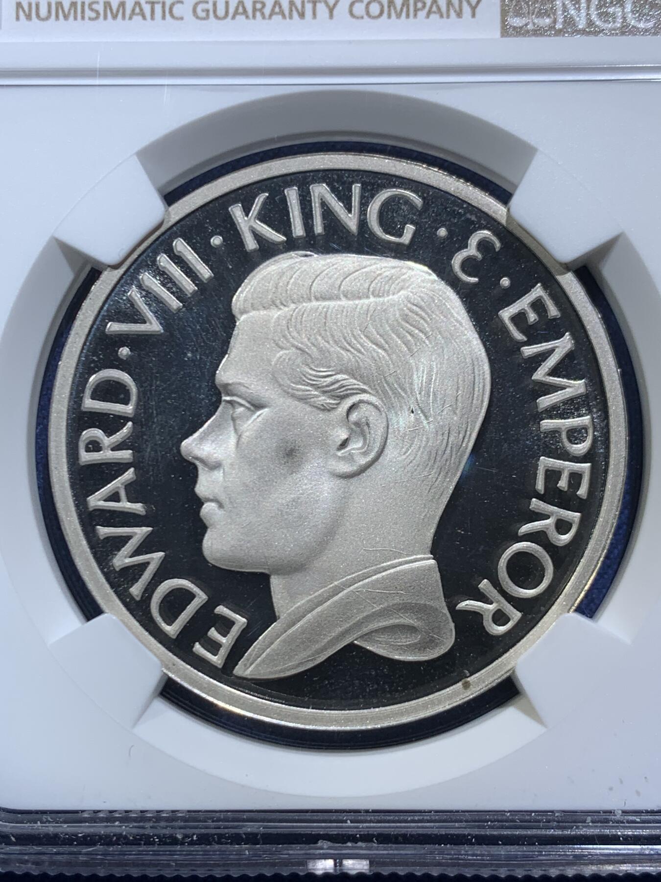 《竞宝斋》第454场 周日，周一 2场连拍 （全场包邮，欢迎送拍） NGC PF68UC 澳大利亚1936年爱德华八世克朗型臆造币，后期铸造，镀银，高分品相