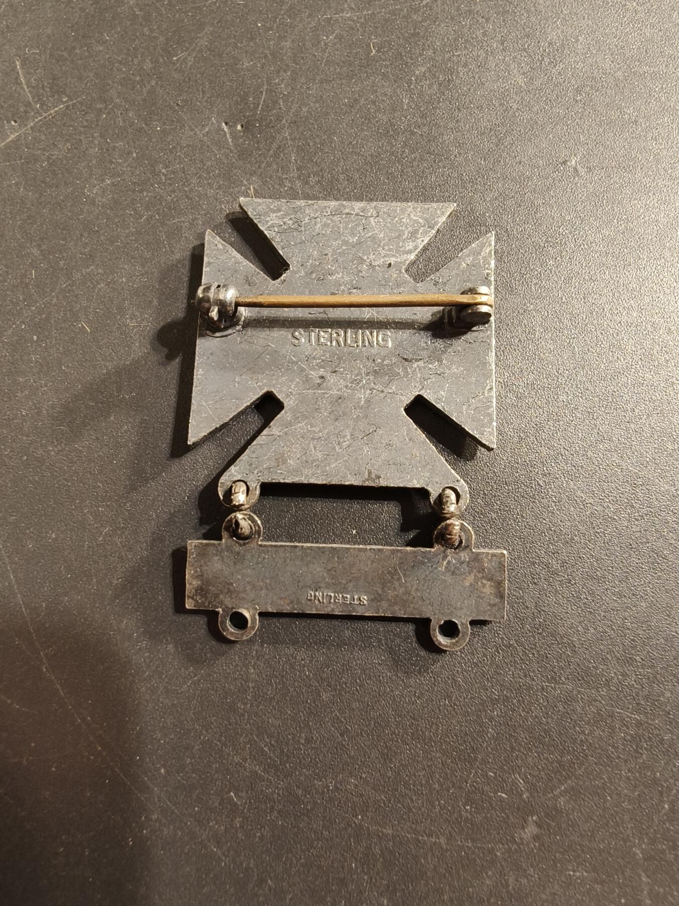 老王徽章第174期 美国陆军神射手技能章   二战时期横针版   925银   步枪勋条   11g