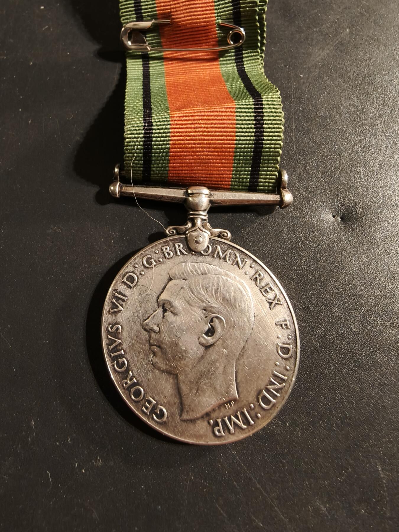 老王徽章第174期 英联邦二战防卫奖章    加拿大版   925银    36.7g