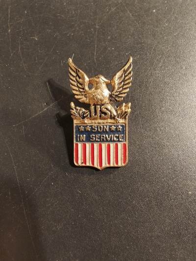 老王徽章第174期 - 美国二战蓝星勋章证章    横针版925银镀金珐琅   珠宝商Coro制造    3.6g     一星