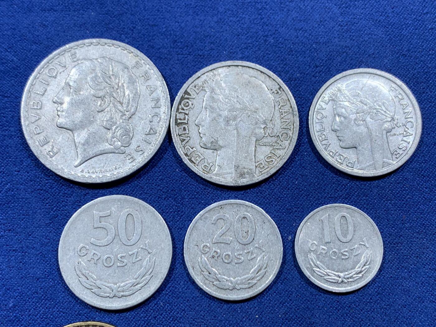 《竞宝斋》第454场 周日，周一 2场连拍 （全场包邮，欢迎送拍） 12枚一组 法国钱币 各面值 细节见图