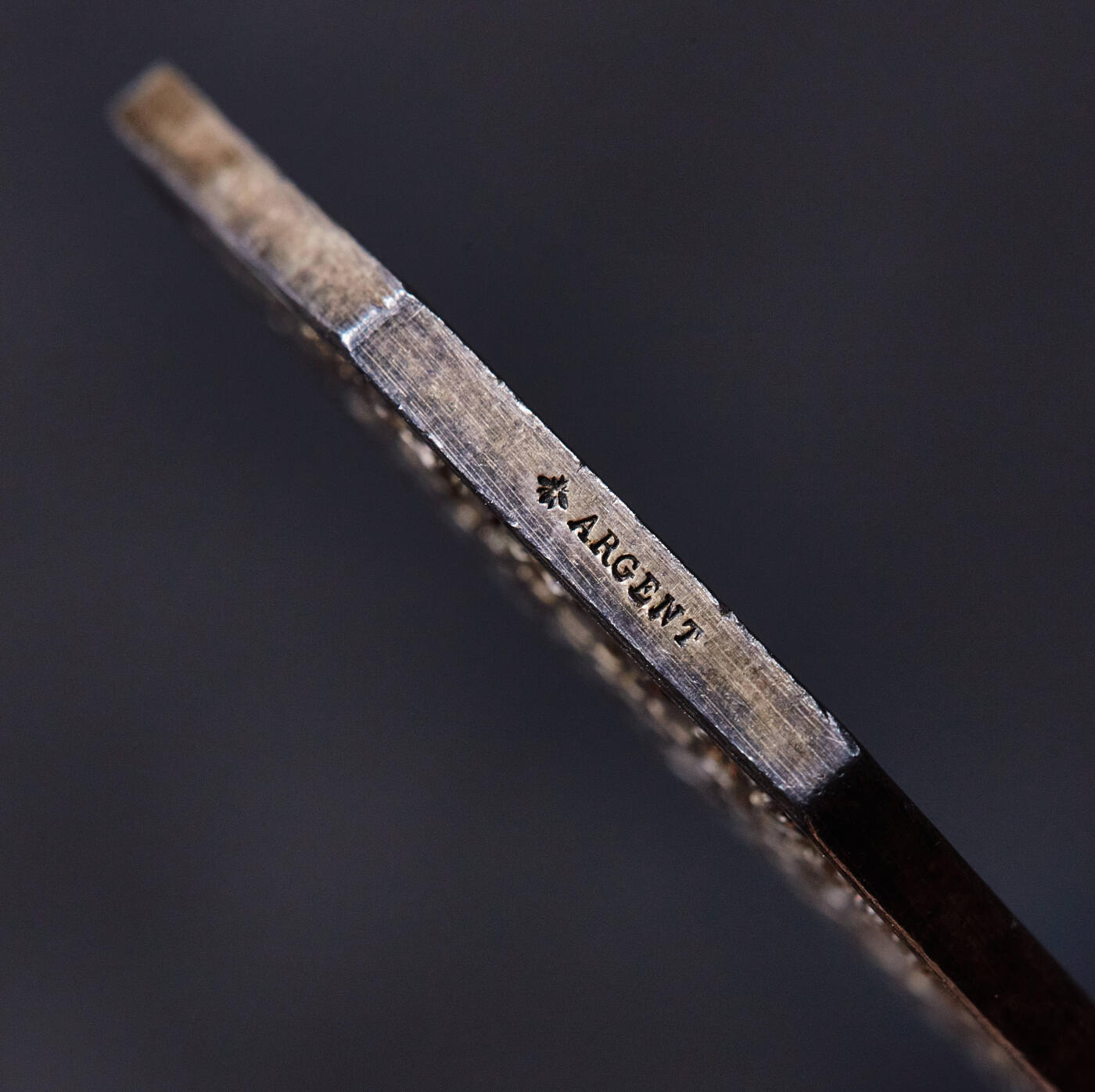 【俄甄集藏】2026年(046)01-07 星期三 晚 19:30 全场包邮