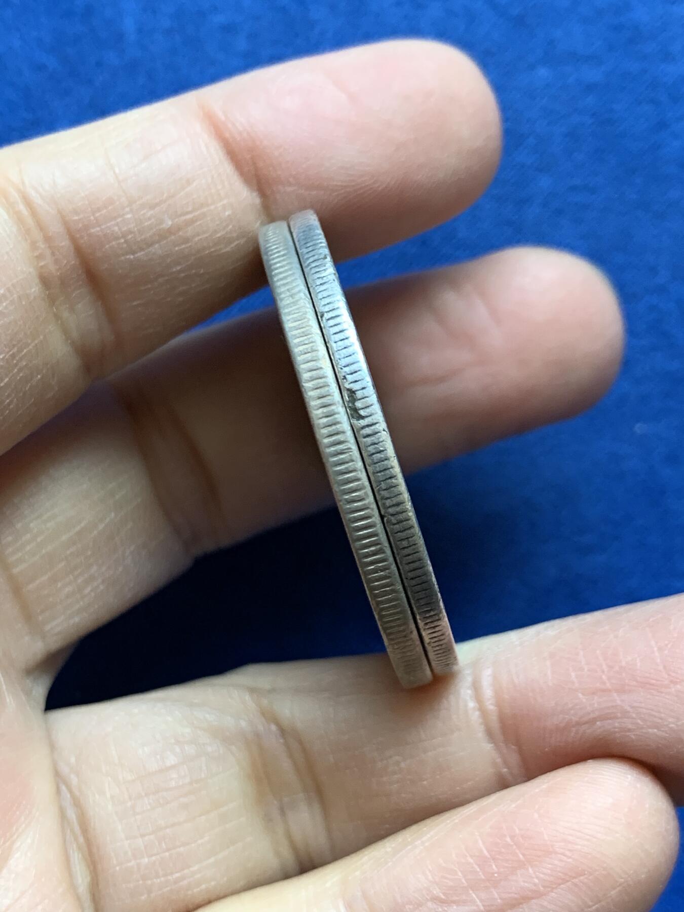 《竞宝斋》第454场 周日，周一 2场连拍 （全场包邮，欢迎送拍） 两枚一组 美国1882年+1899年摩根银币 通货