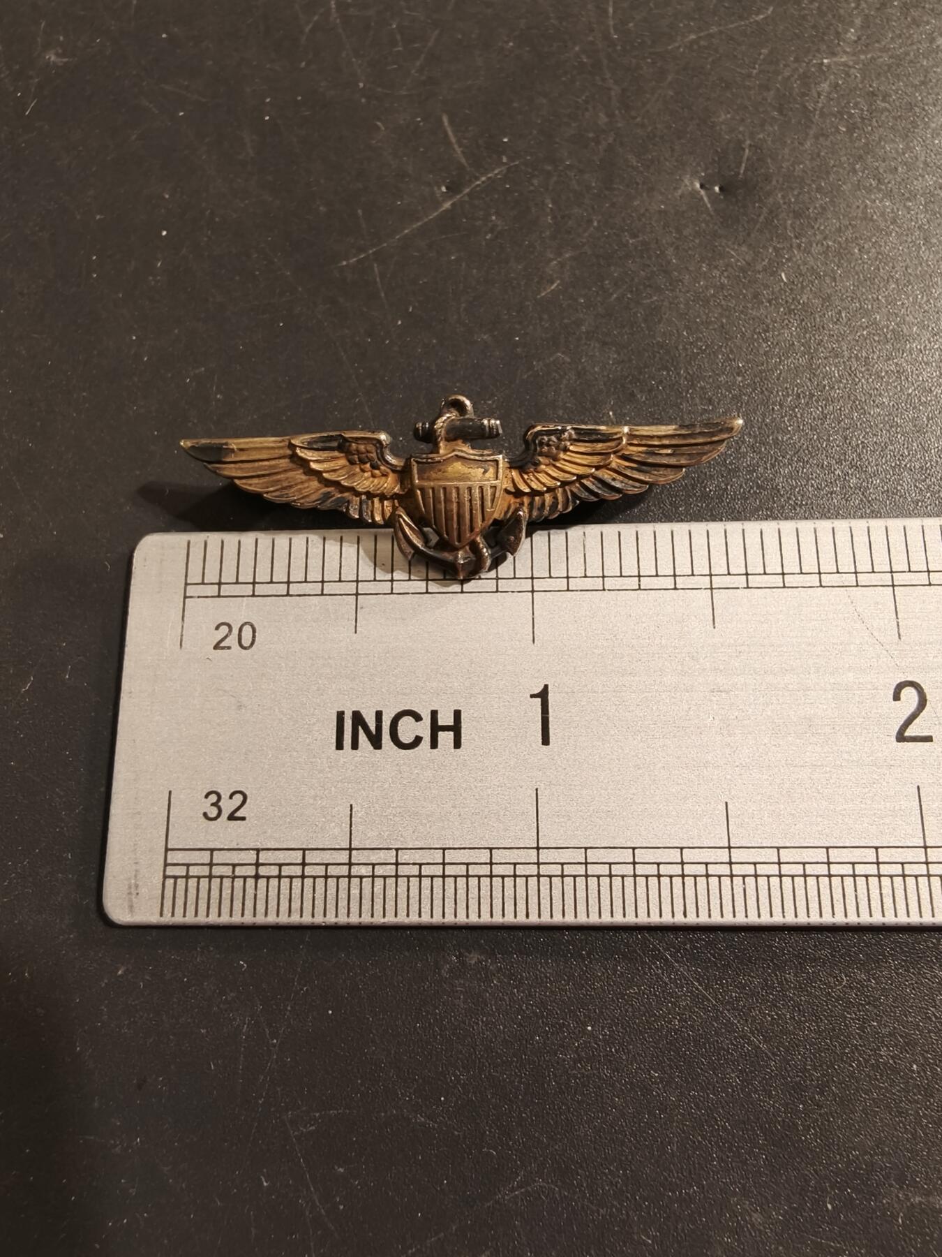 老王徽章第174期 美国二战海军航空兵飞行员技能章    925银包10k金   二战时期横针版    1.75英寸