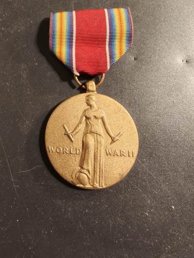 老王徽章第174期 - 美国二战胜利奖章