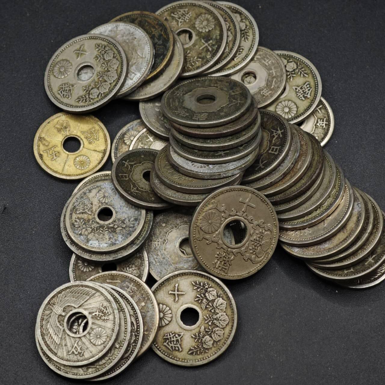 【淘币小摊】实时拍第八百四十一拍   散币批量币场   满百包邮可预留二周 每周一统一发货   日本五钱十钱铜币镍币49枚