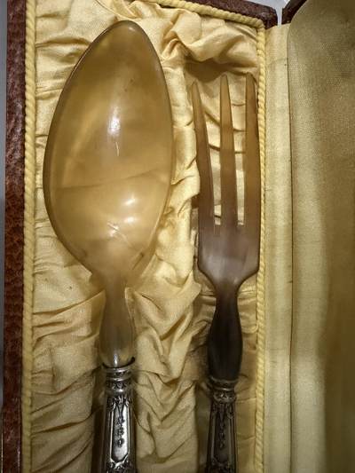 海外回流精品拍卖（五一专场） 欧洲回流银餐具一套，27.3cm，共计147.2g。柄处为银制900，但柄内部材质不确。