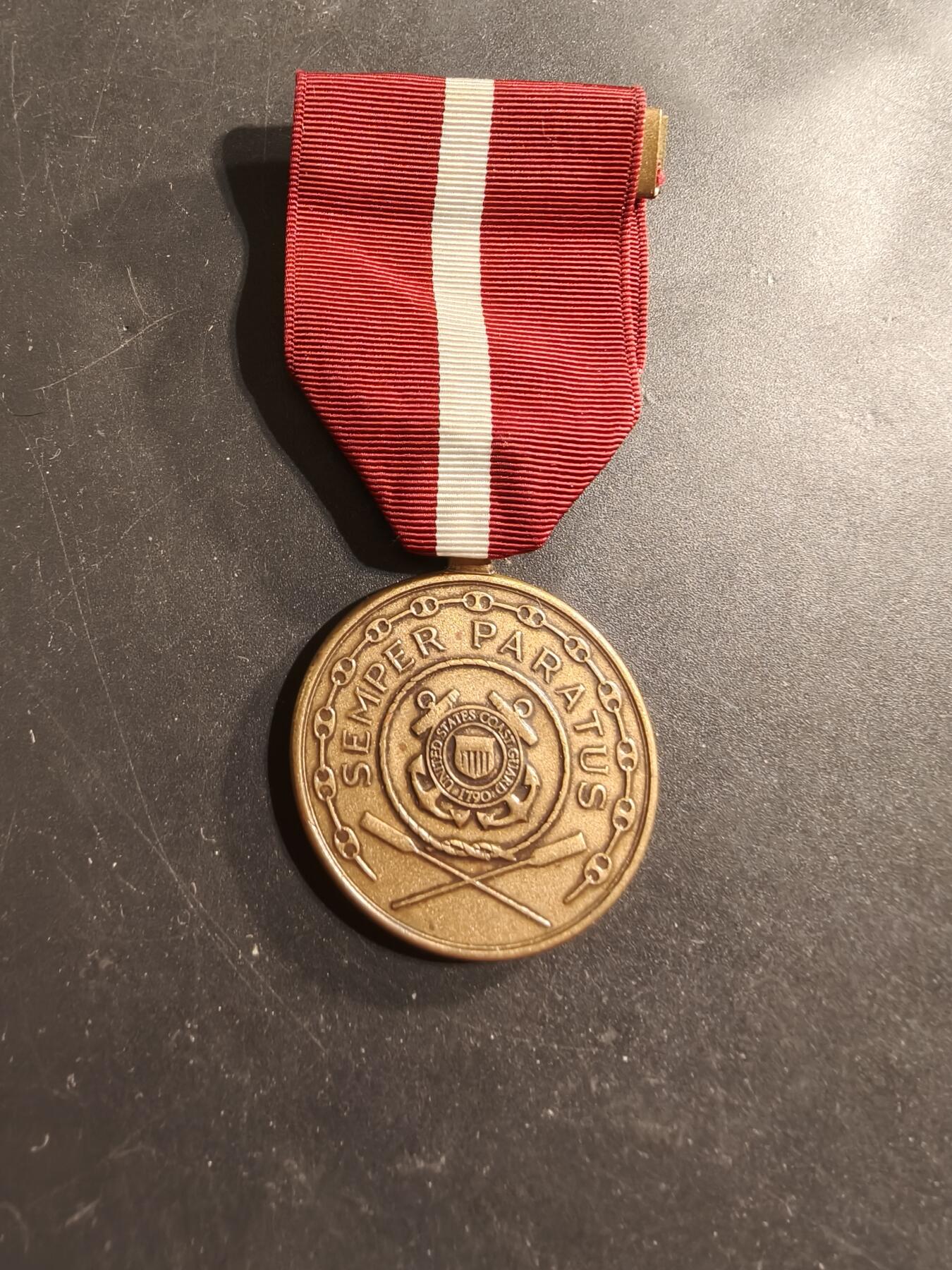 老王徽章第174期 美国海岸警备队品德优良奖章