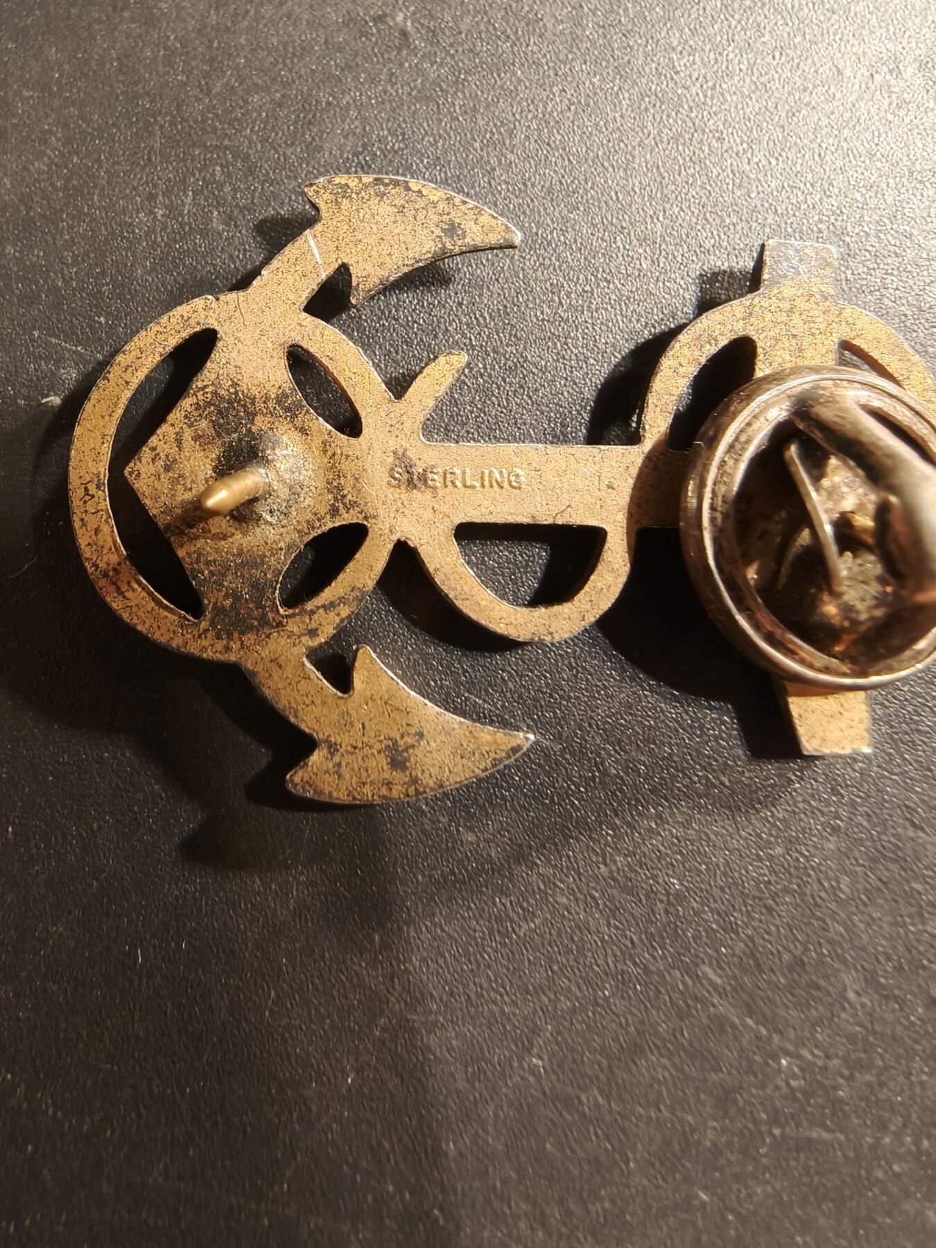 老王徽章第174期 美国海军少尉领章    925银镀金    5.8g