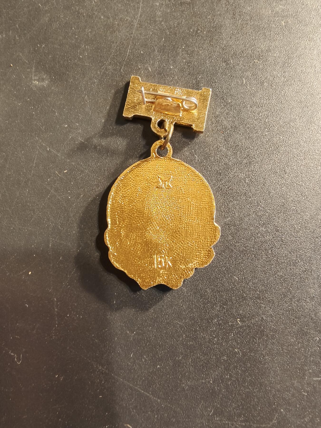 老王徽章第174期 苏联共青团纪念章