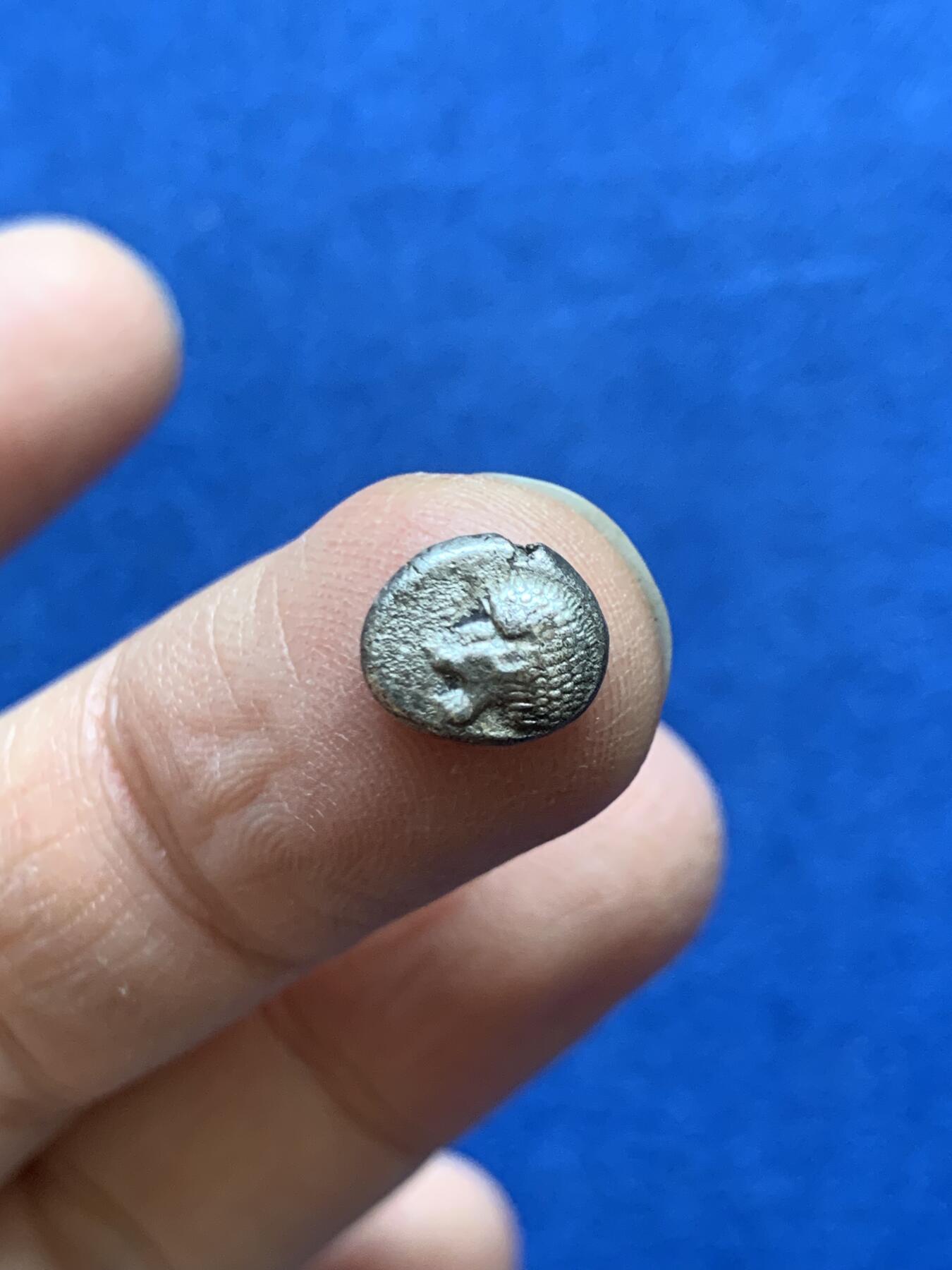 《竞宝斋》第454场 周日，周一 2场连拍 （全场包邮，欢迎送拍） 古希腊 公元前525-475年 米利都咆哮狮子 银币 背面星芒戳记 经典品种 打制和保存的都不错 1.11克