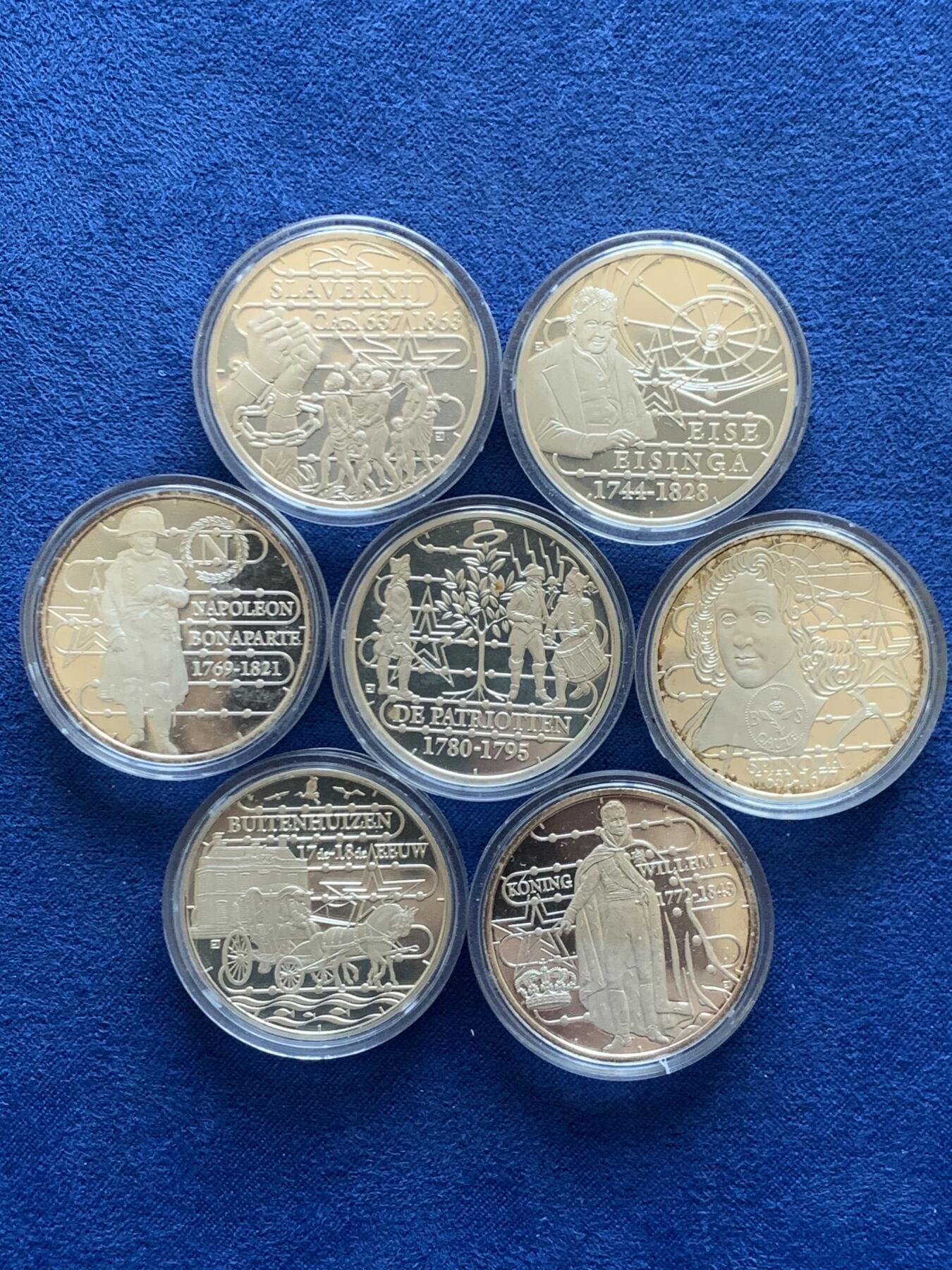 《竞宝斋》第454场 周日，周一 2场连拍 （全场包邮，欢迎送拍） 七枚一组 荷兰历史名人银章 约800银 总重65.7克