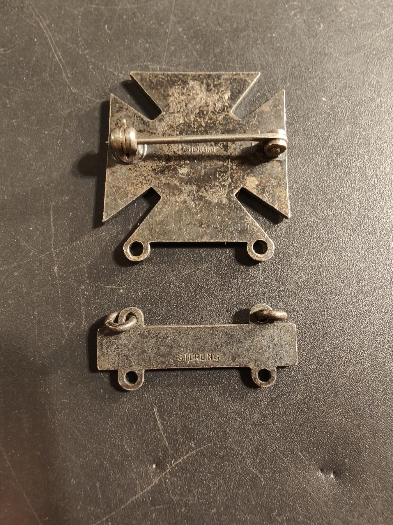 老王徽章第174期 美国陆军神射手技能章   二战时期横针版   925银   步枪勋条   10.4g