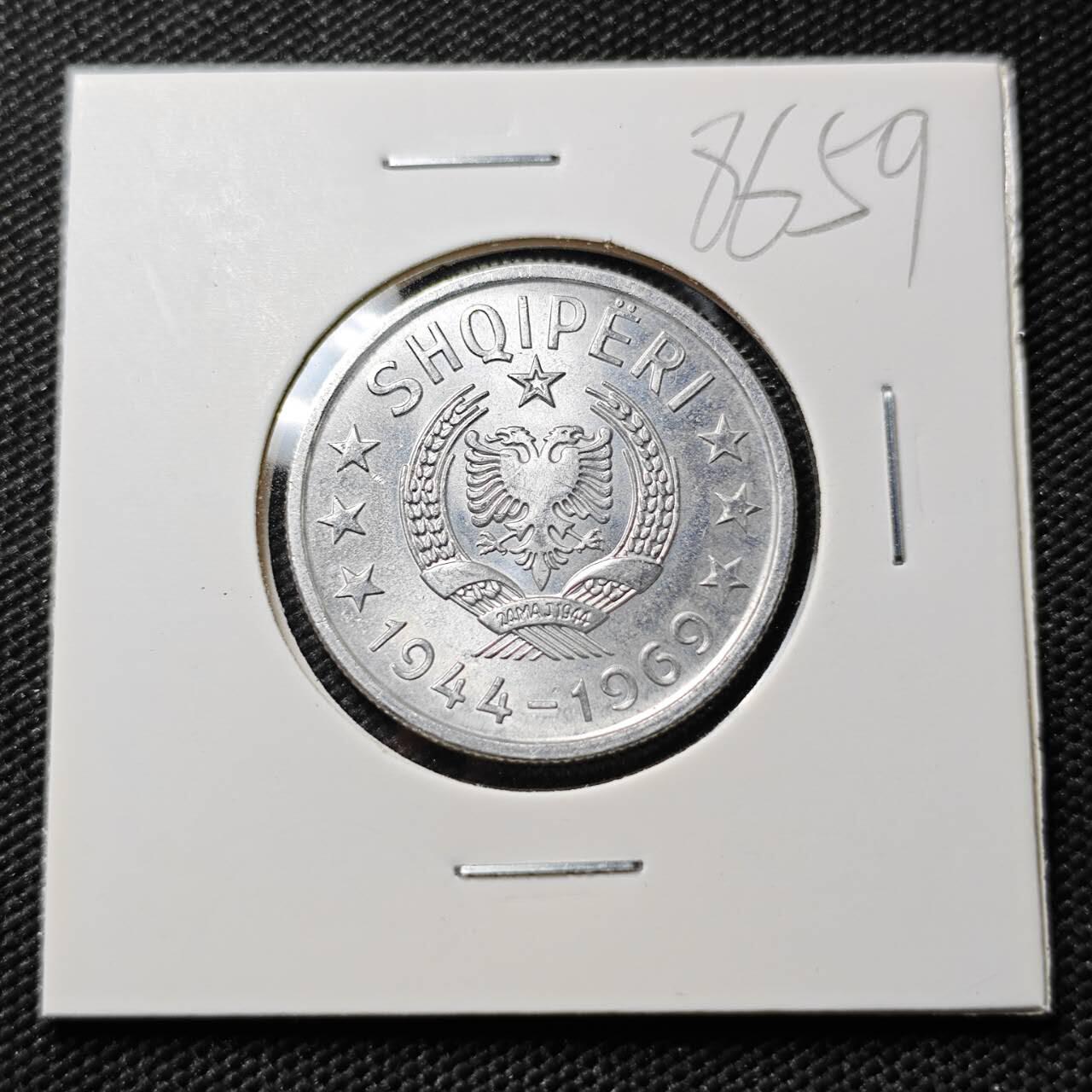 KK钱币收藏小铺  第386期  2月预留时间 周末发货  阿尔巴尼亚1列克