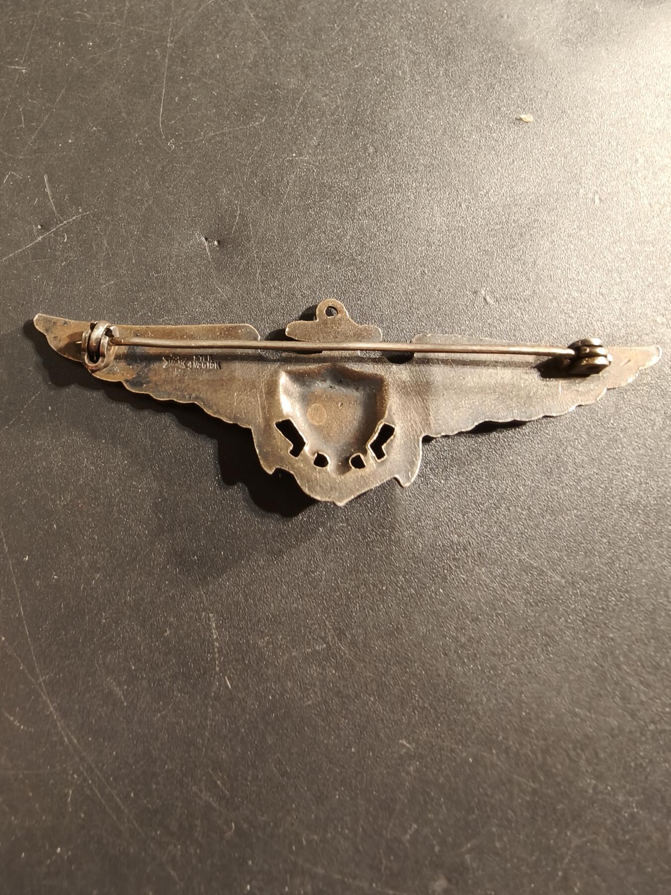 老王徽章第174期 美国二战海军航空兵飞行员技能章    925银包10k金    2.75英寸    二战时期横针版